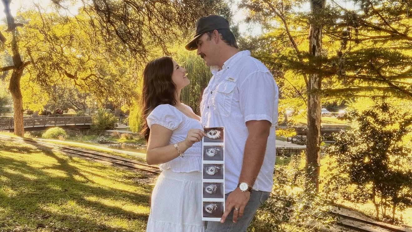 Fundraiser by Erin Crowder : Support Carly and Ewan in Their Time of Loss