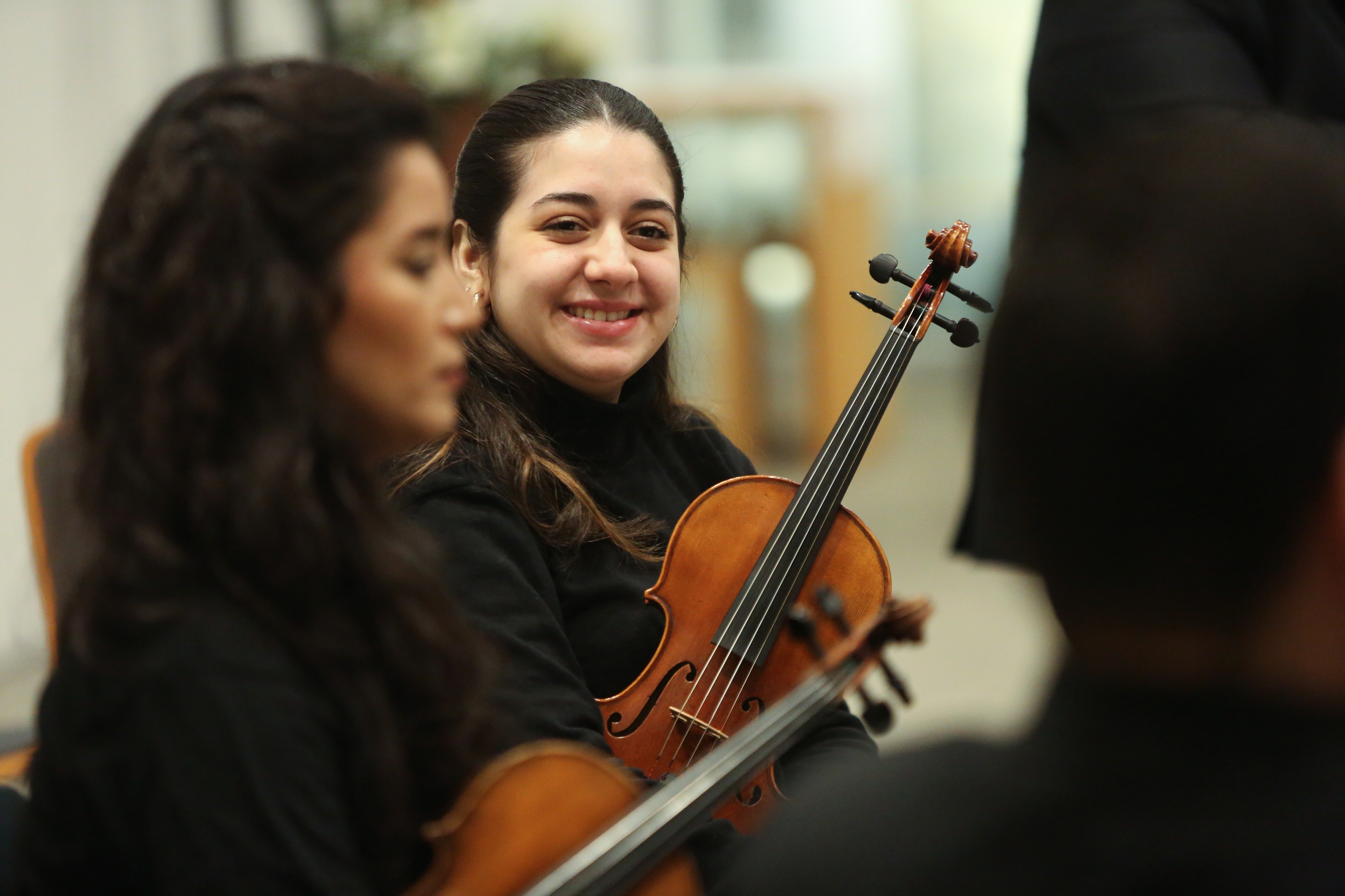 Aiuta Lea per il sostegno agli studi di violino in Italia campaign photo, 7 of 8