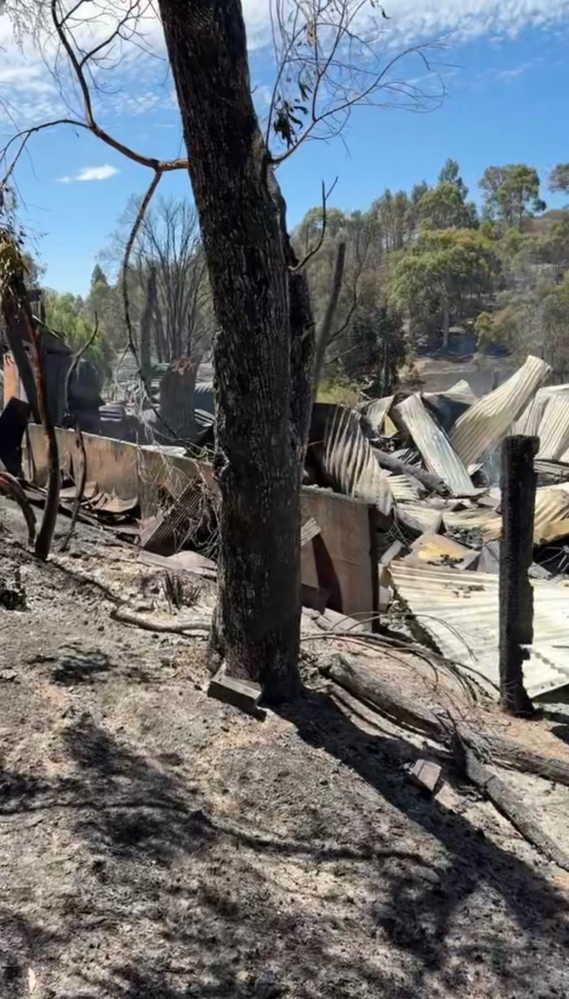 Donate to help Kerry Oldfield-Ellis - Bushfire Appeal. campaign photo, 5 of 8