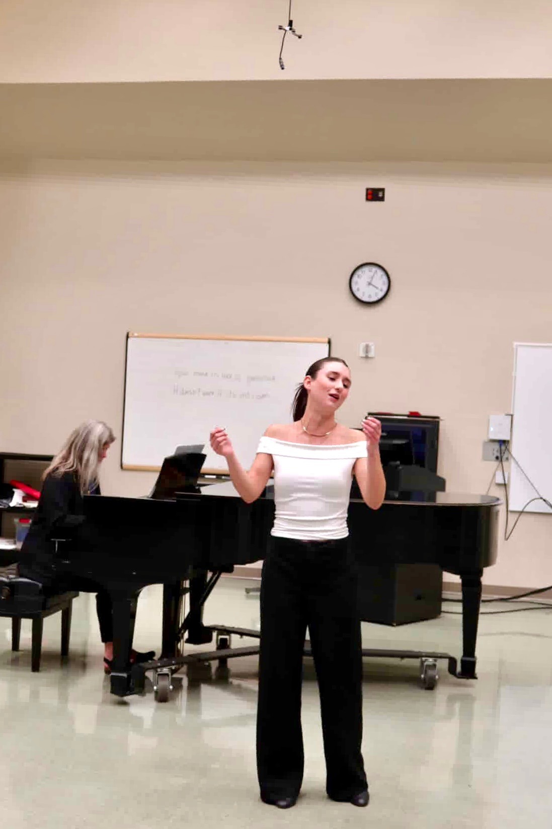Help Rachel Ward Attend Chicago Summer Opera campaign photo, 4 of 8