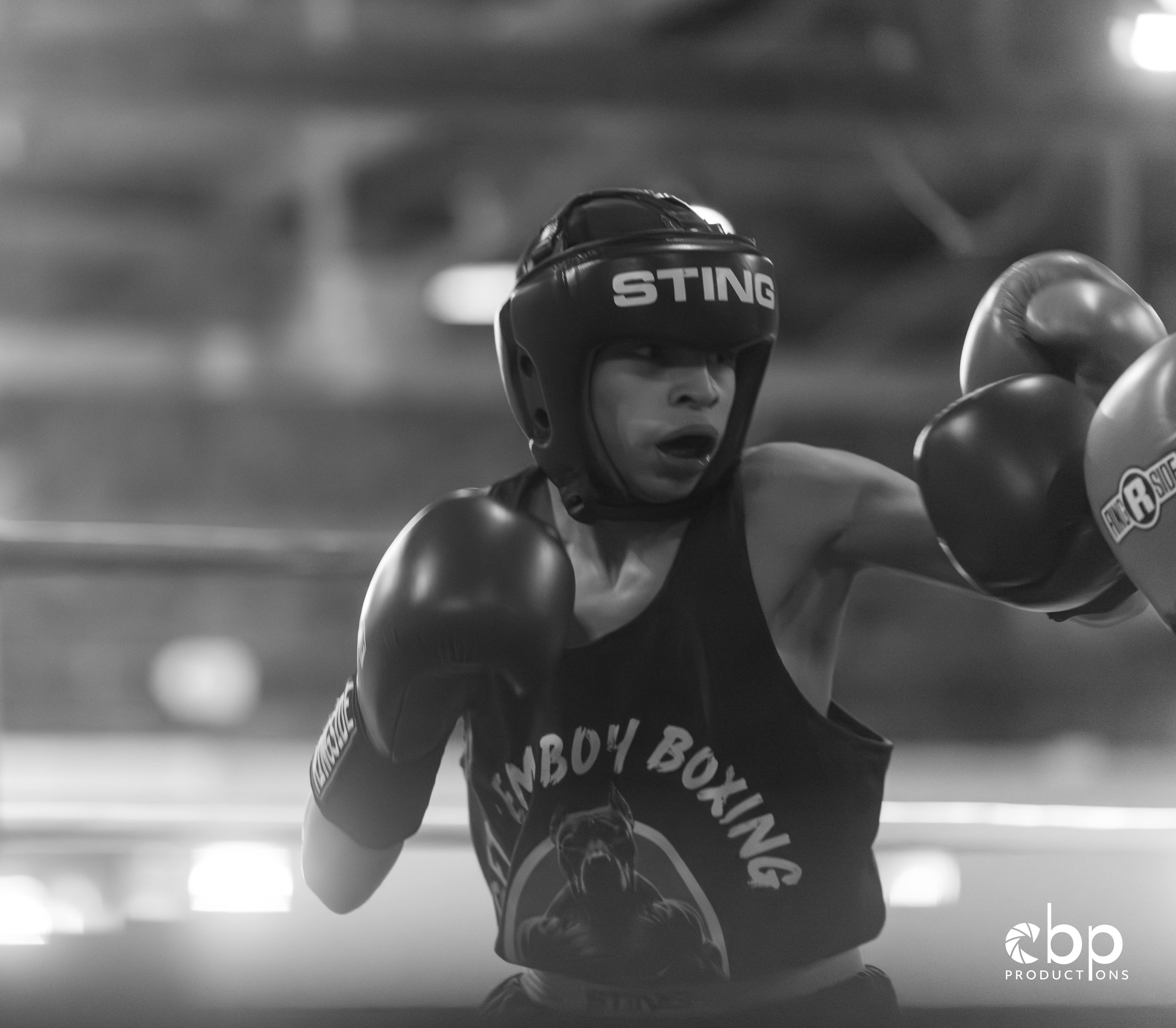 Help Jayden Reach National Silver Gloves 2026 campaign photo, 2 of 6