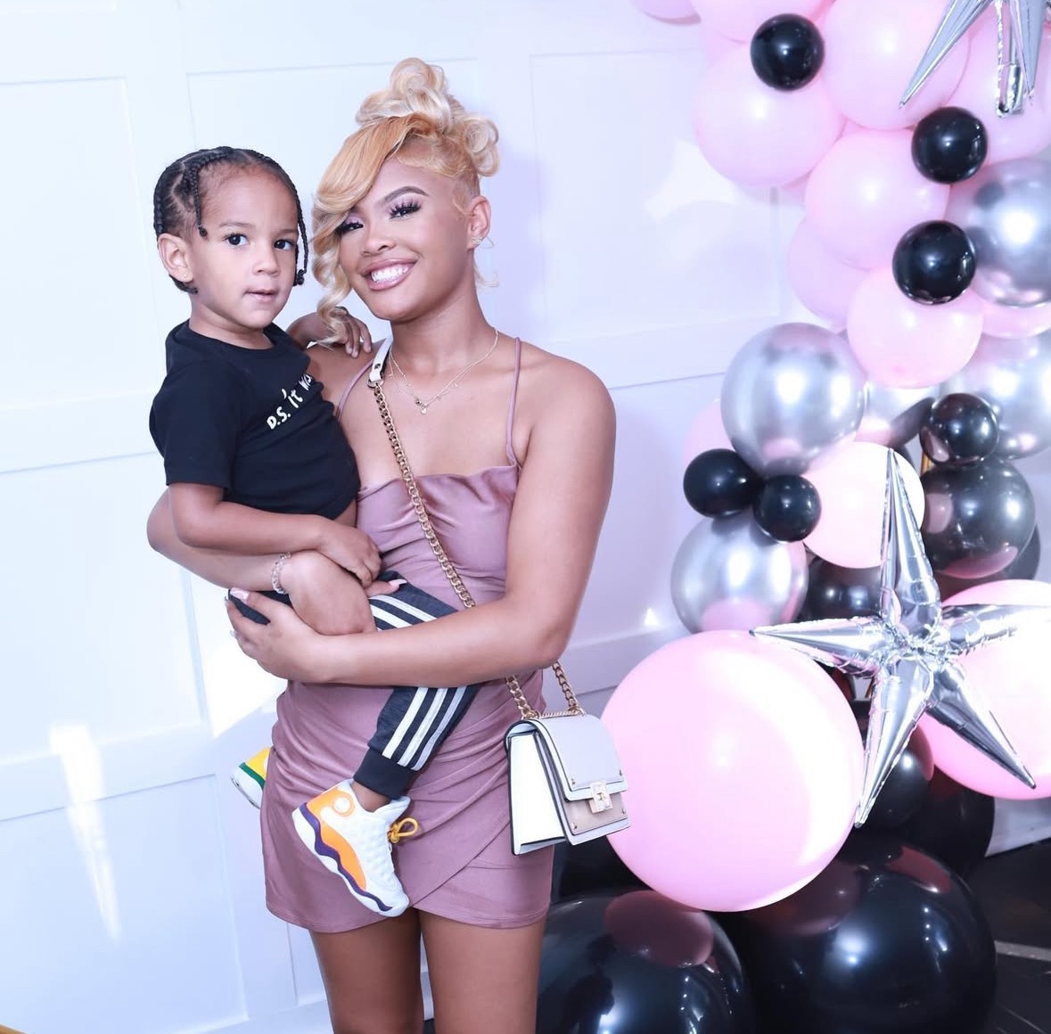 Help Krista, Single Mom of 3, Recover After Tragic Shooting campaign photo, 7 of 8