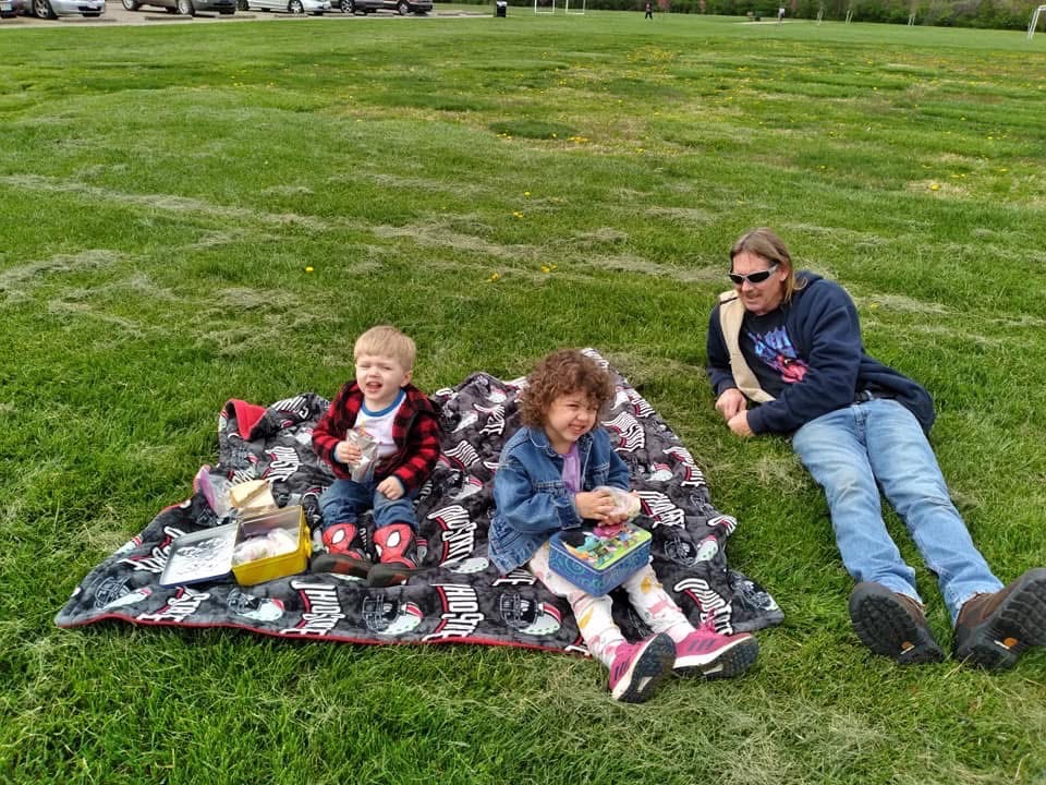 In Memory of Larry: Helping His Family campaign photo, 5 of 8