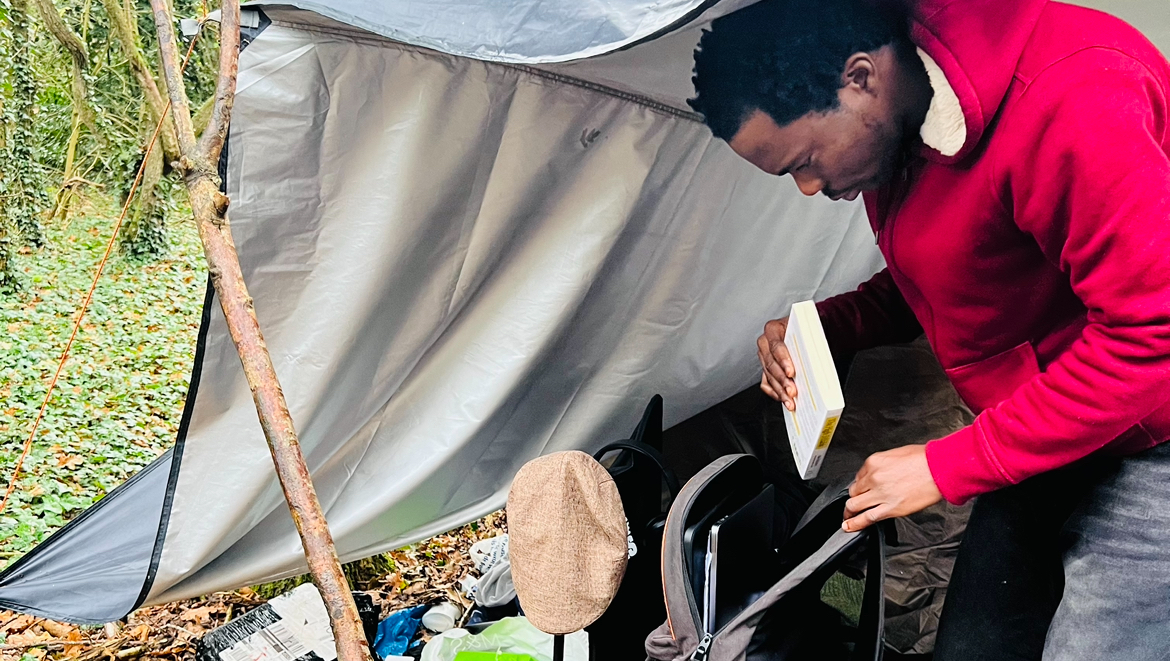 Supporting a Homeless Artist