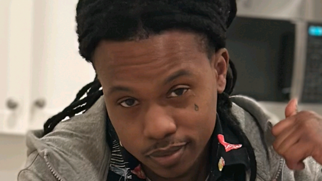 Help Me Overcome Hardship and Support My Family photo