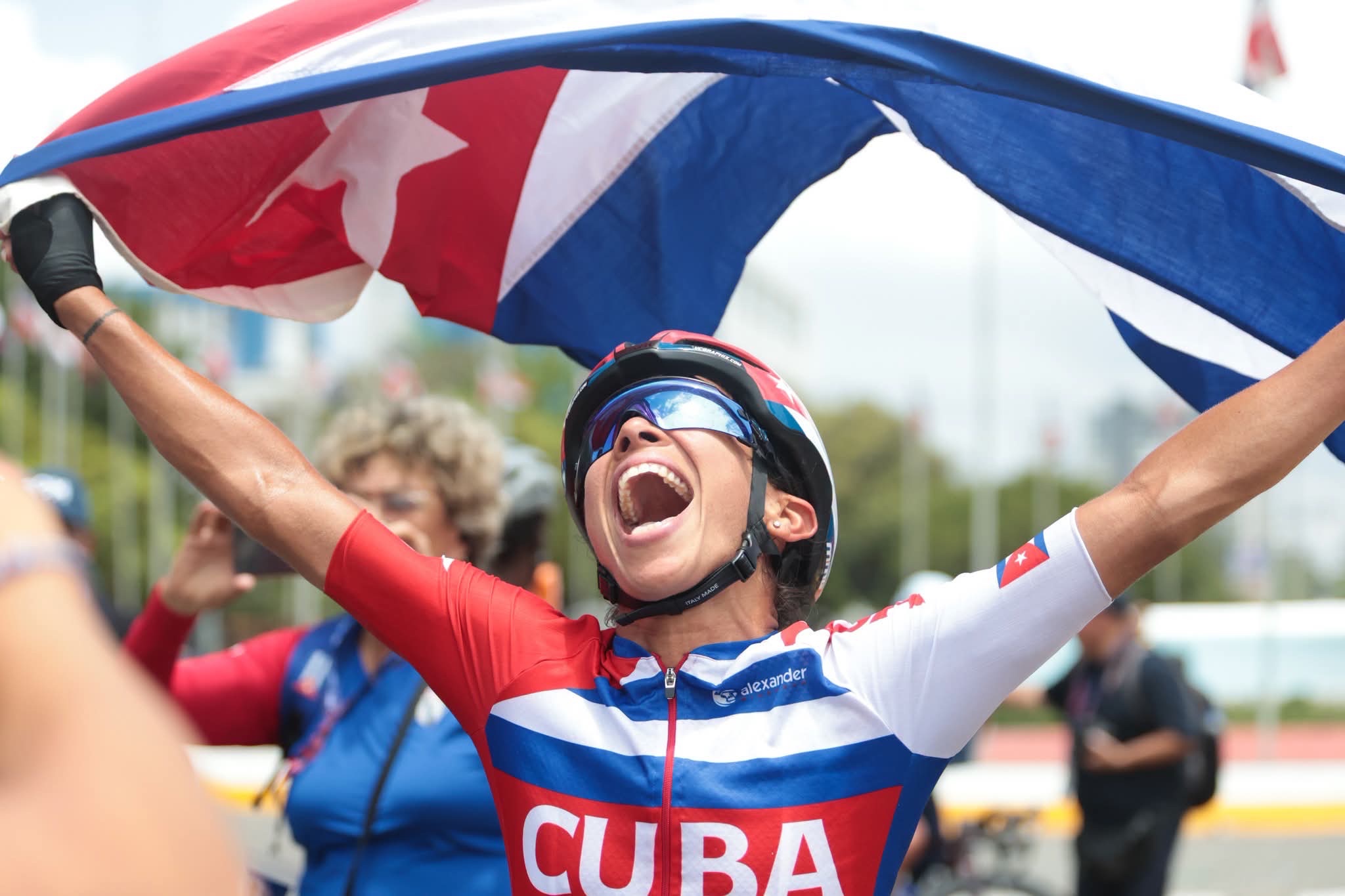 Help Marlies Mejías Reach the Olympics campaign photo, 5 of 8