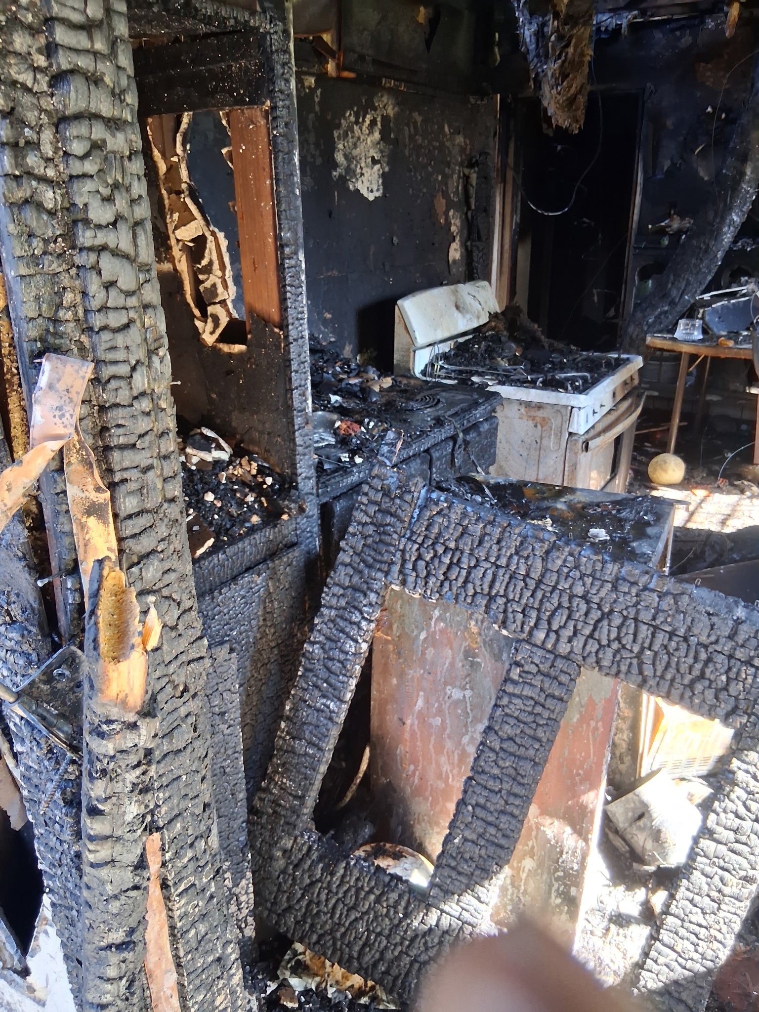Help Tiata’s Friend Rebuild After the Fire campaign photo, 2 of 5
