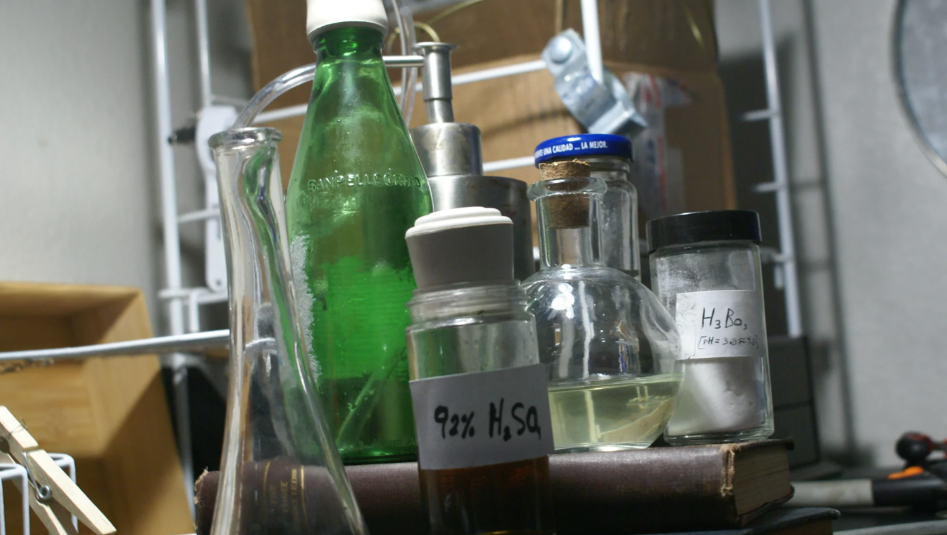 Help Me Build My Dream Chemistry Lab photo