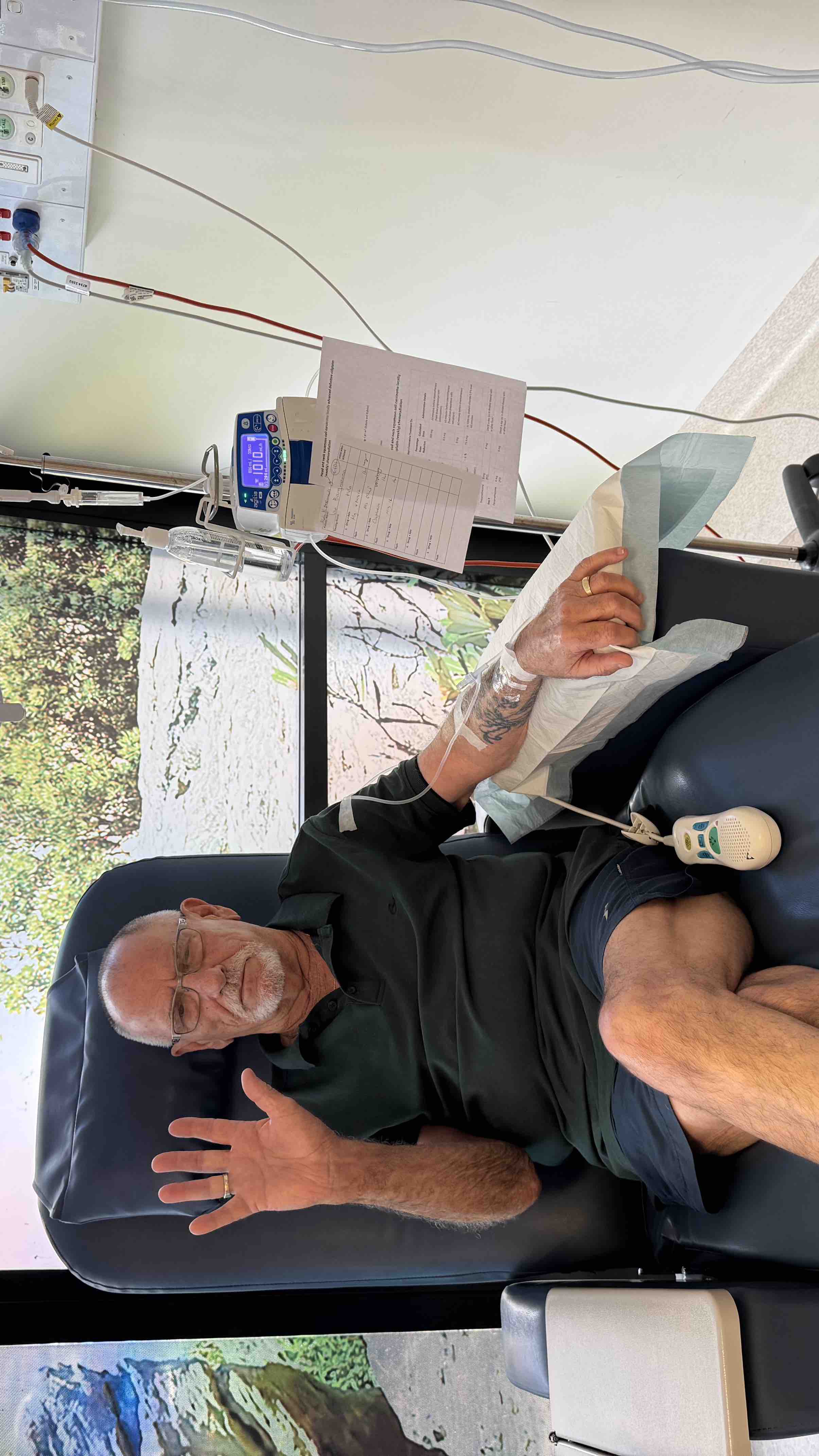 Our fight to help our dad beat cancer photo