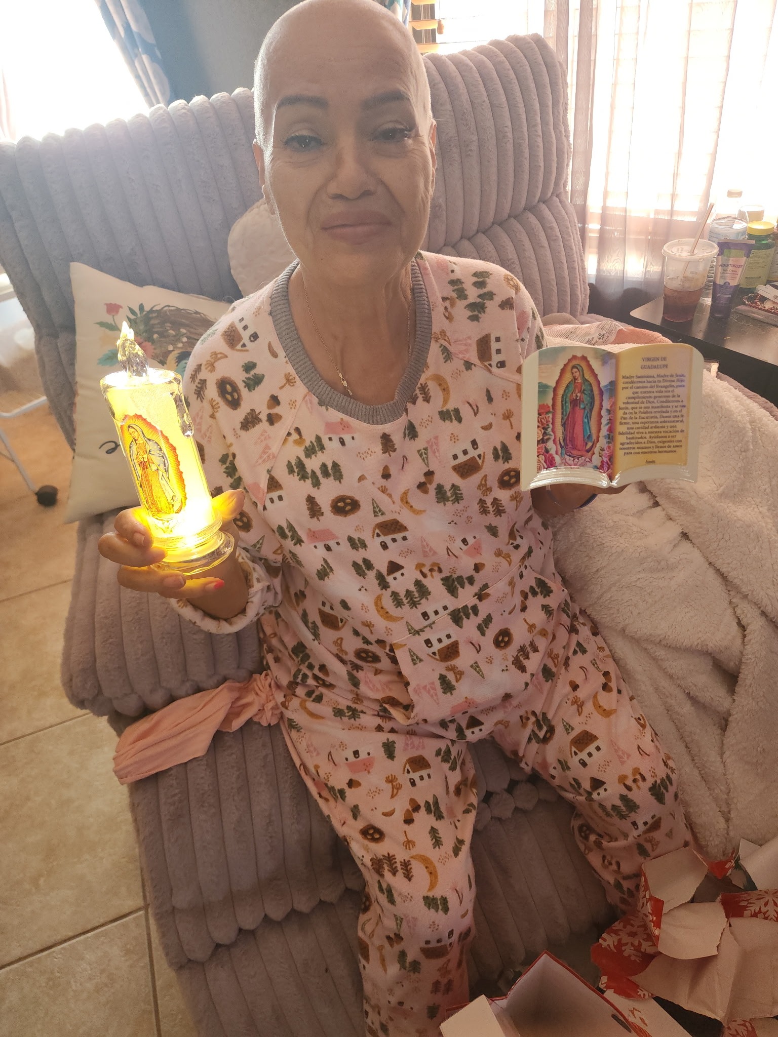 Help Maria Salinas Focus on Healing campaign photo, 4 of 5