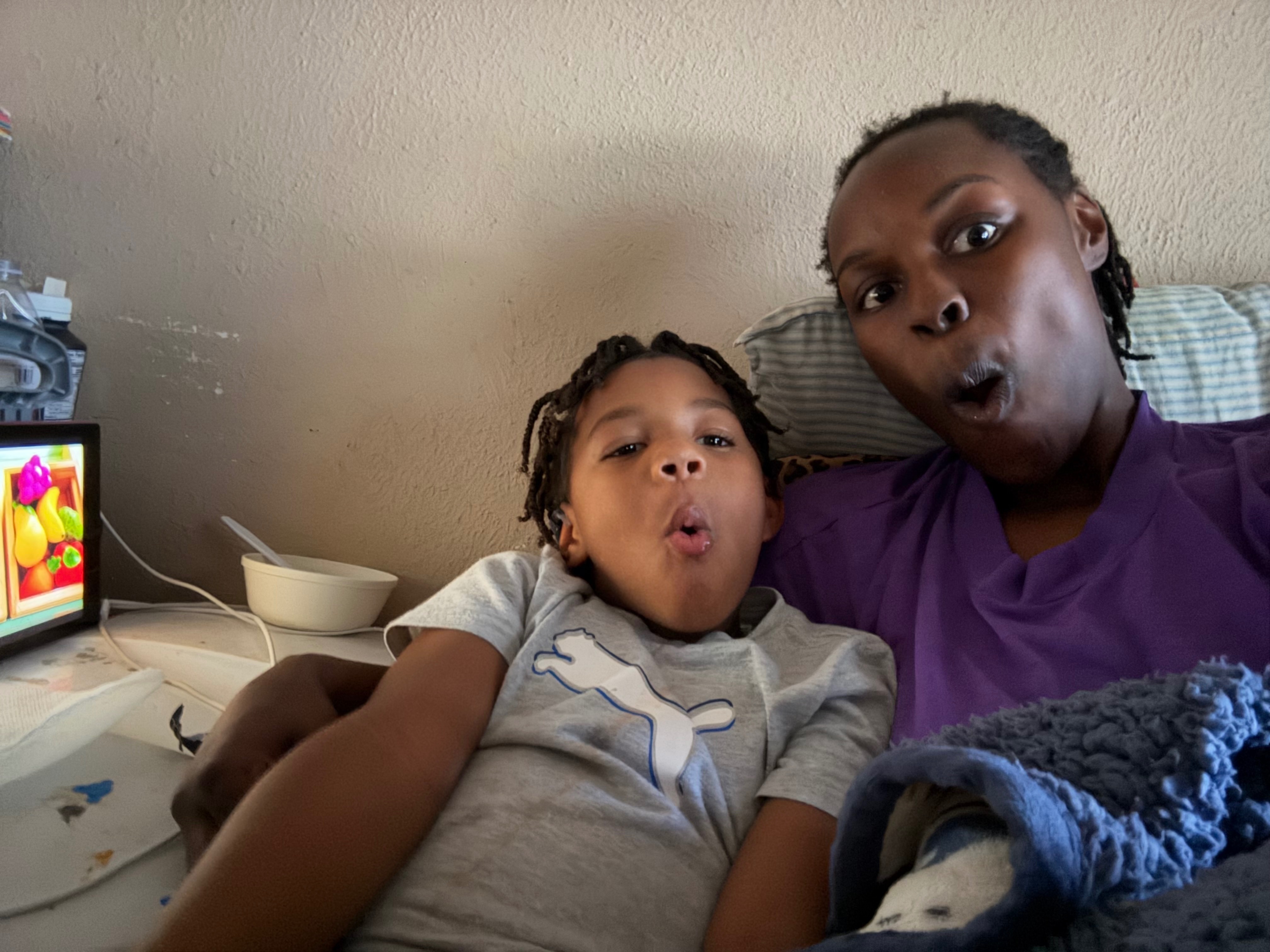 Donate to support a Single Mother Fighting Stage 4 Cancer campaign photo, 4 of 7