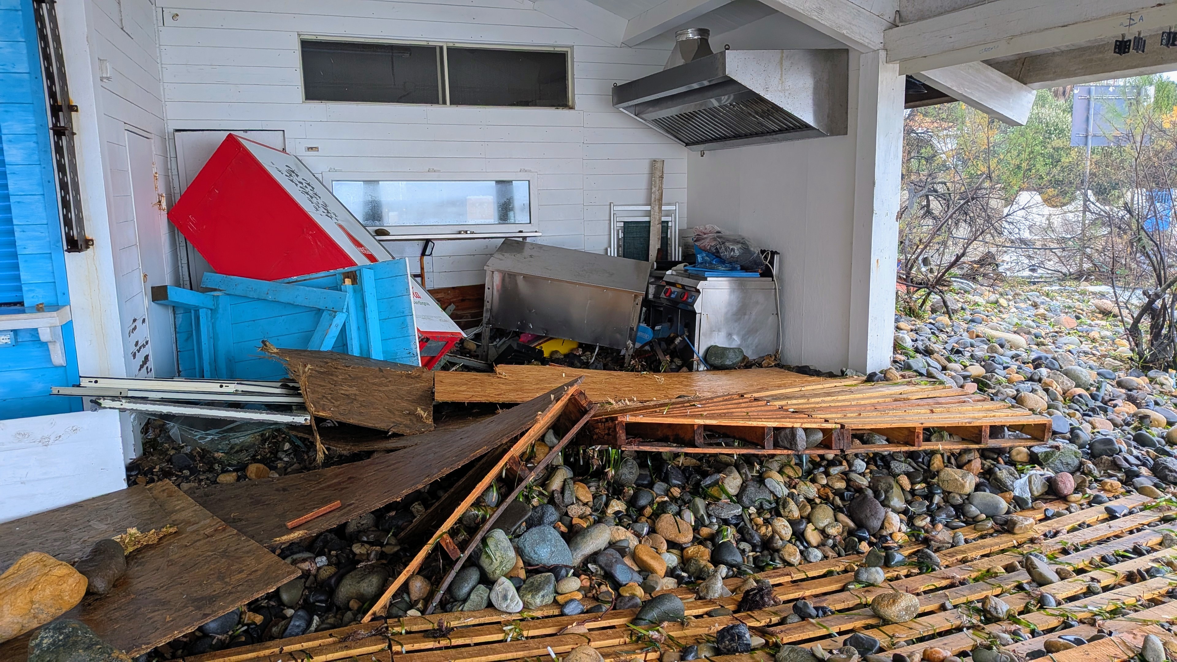 Foto della campagna Un aiuto per sistemare la devastazione di ciclone Harry, 5 di 8