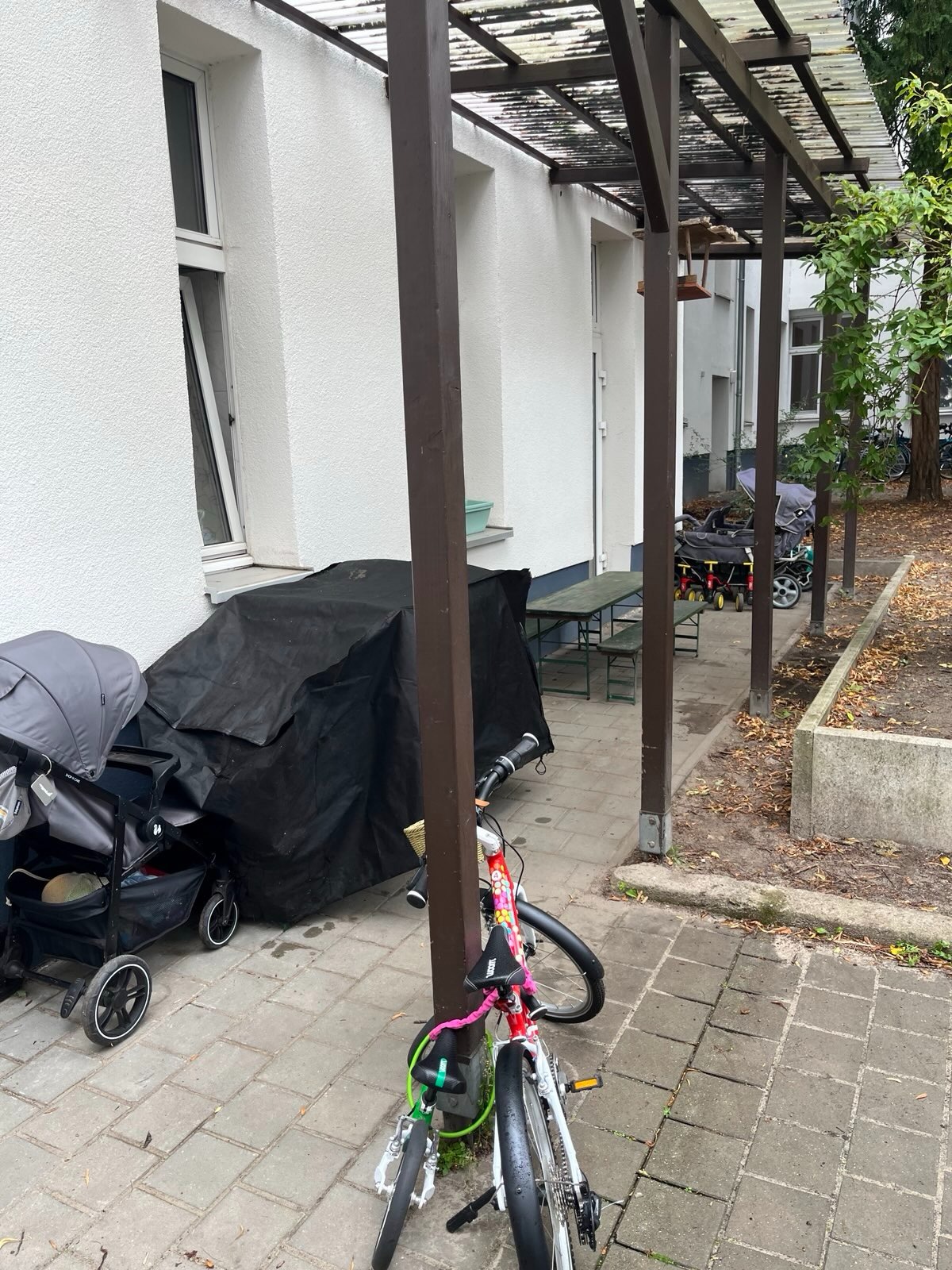 Lasst unseren Kita-Hof wieder lebendig werden! campaign photo, 6 of 7