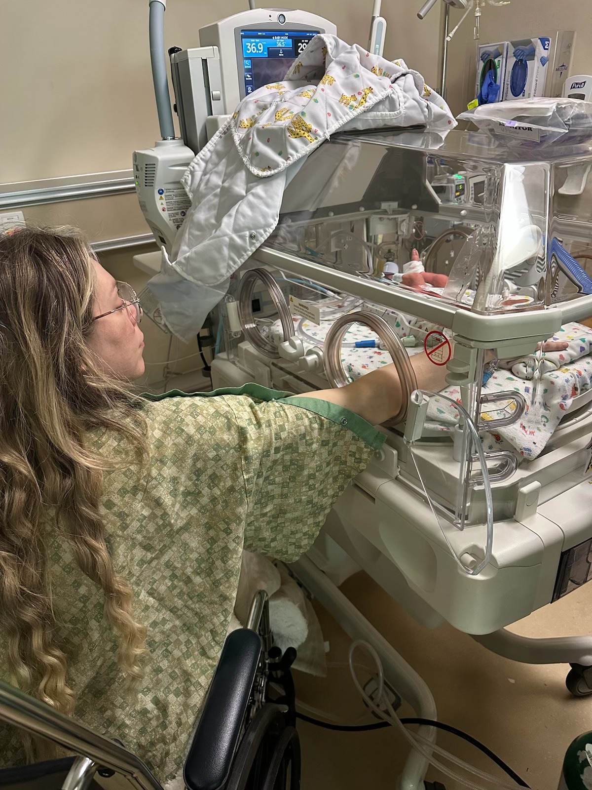 Support for Charlie Blake's NICU Journey campaign photo, 4 of 6