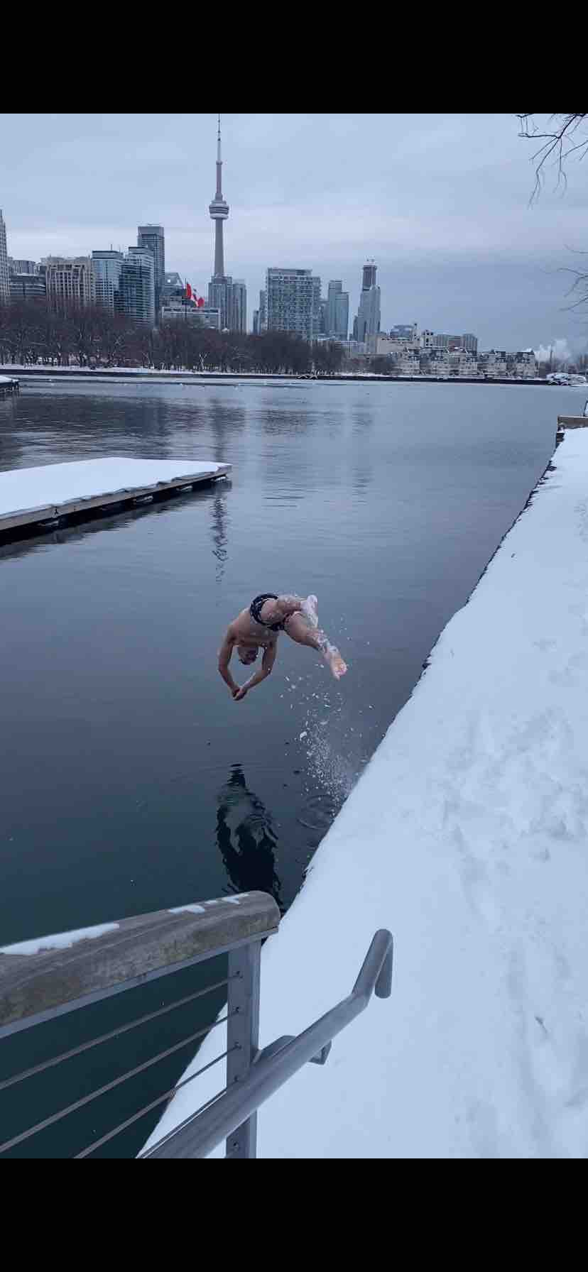 Ice swim @Oulu 2026 in honor of Juliette Benedicto campaign photo, 2 of 7