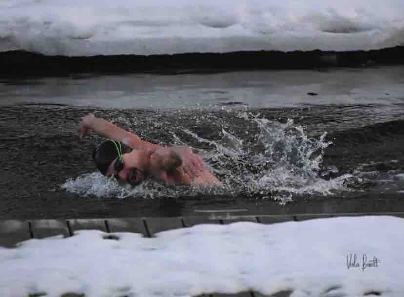 Ice swim @Oulu 2026 in honor of Juliette Benedicto campaign photo, 4 of 7