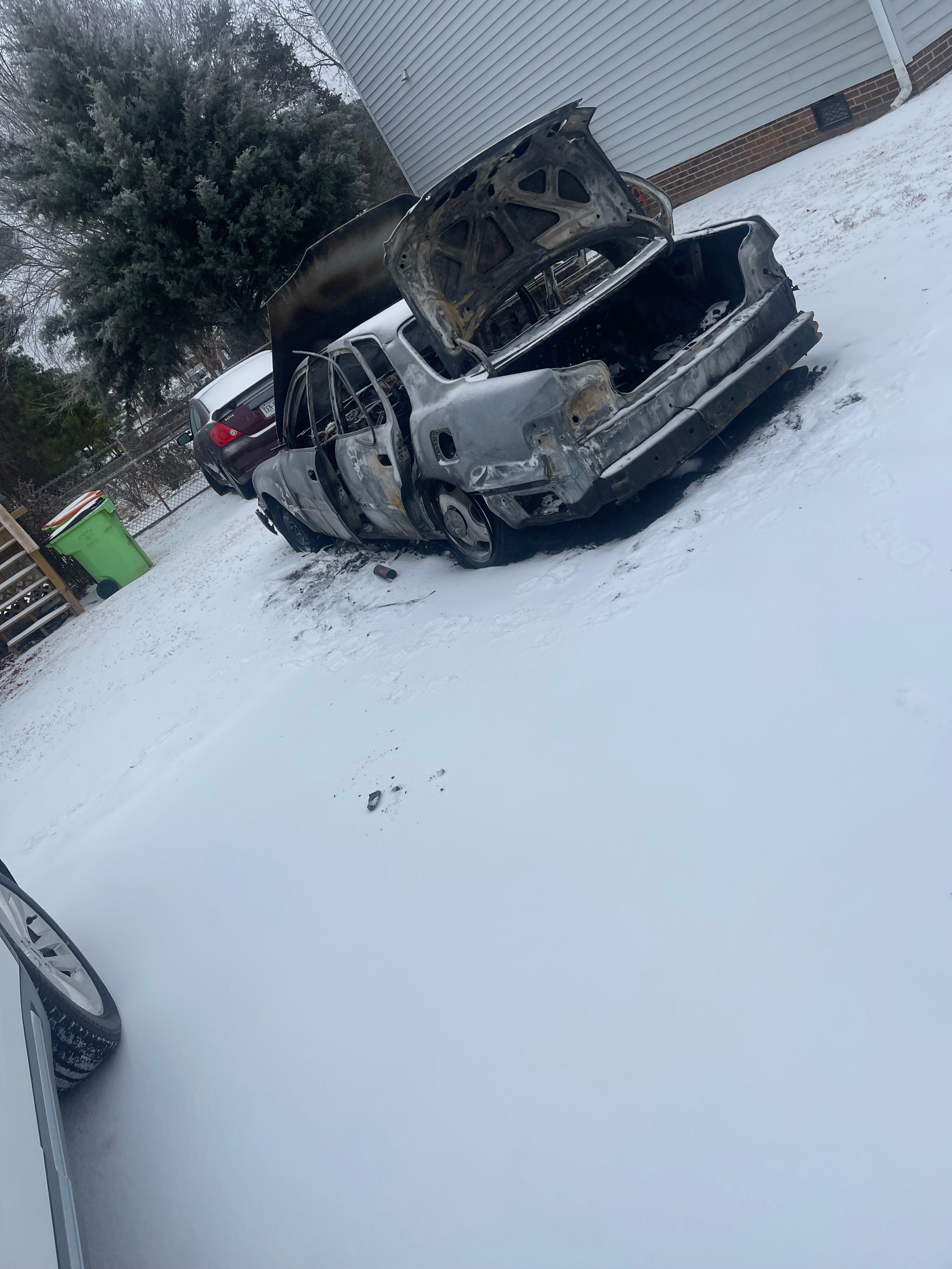 Help Byron Replace Tools After Fire campaign photo, 7 of 8