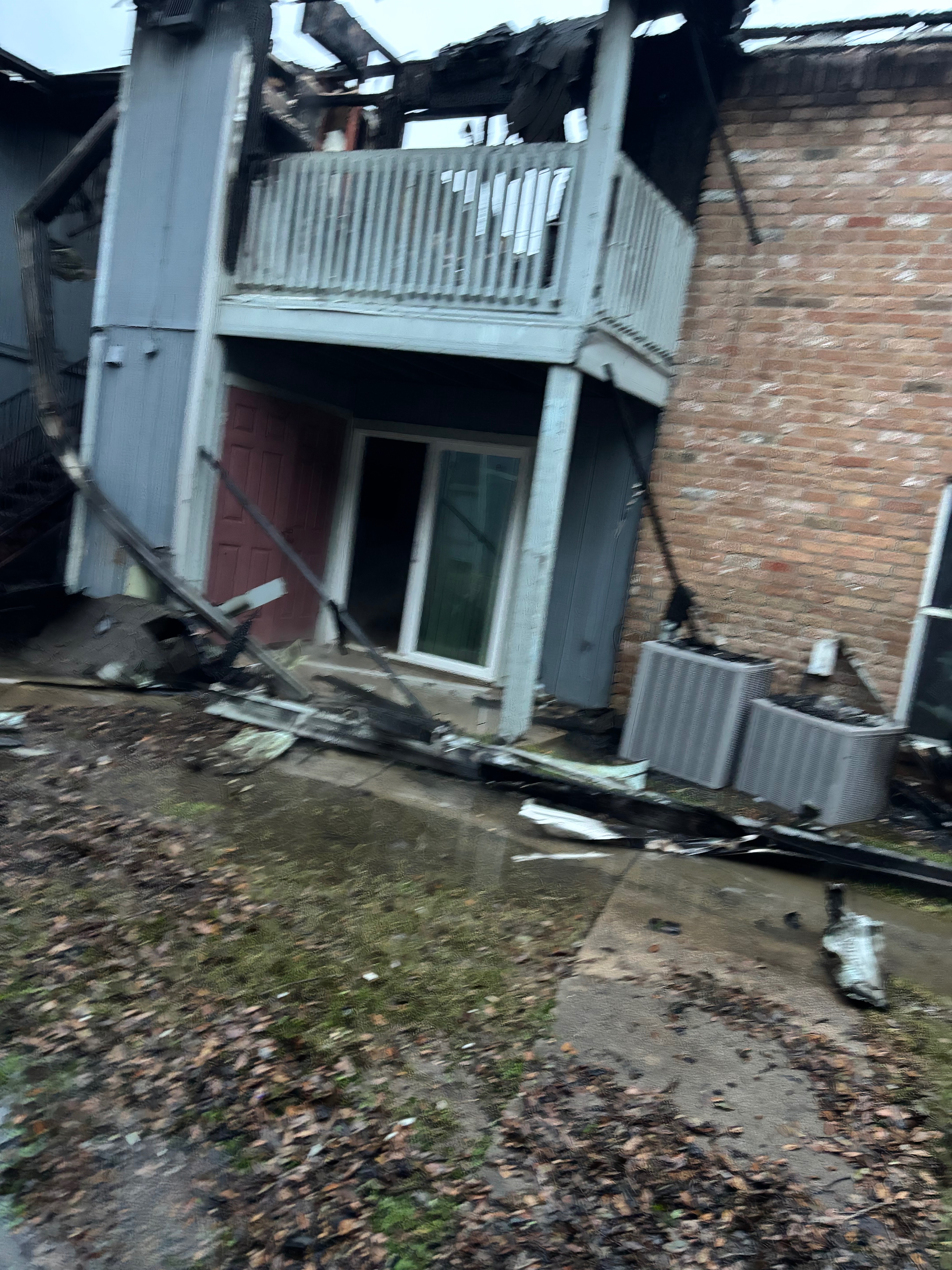 Support for Family of Six After Apartment Fire campaign photo, 5 of 8