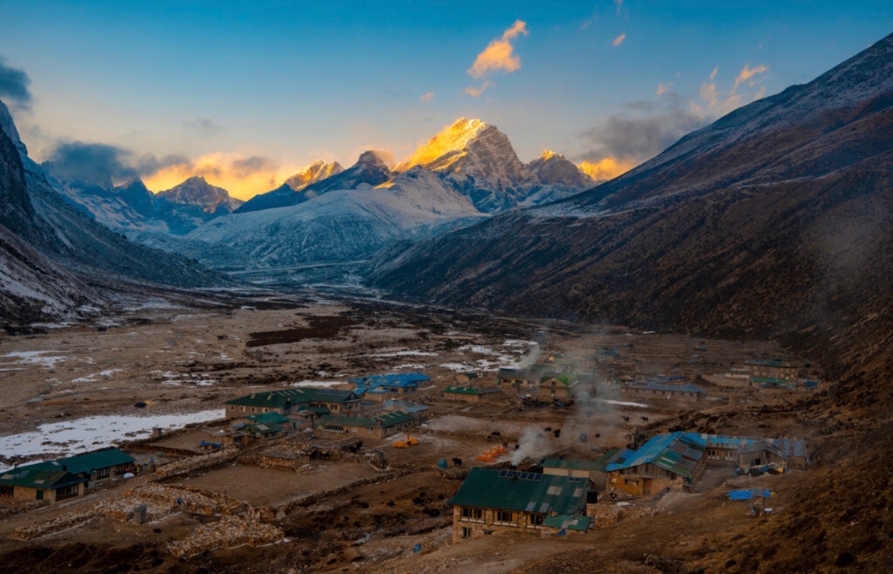 Everest Base Camp Trek – Supporting Cancer Research UK campaign photo, 5 of 8