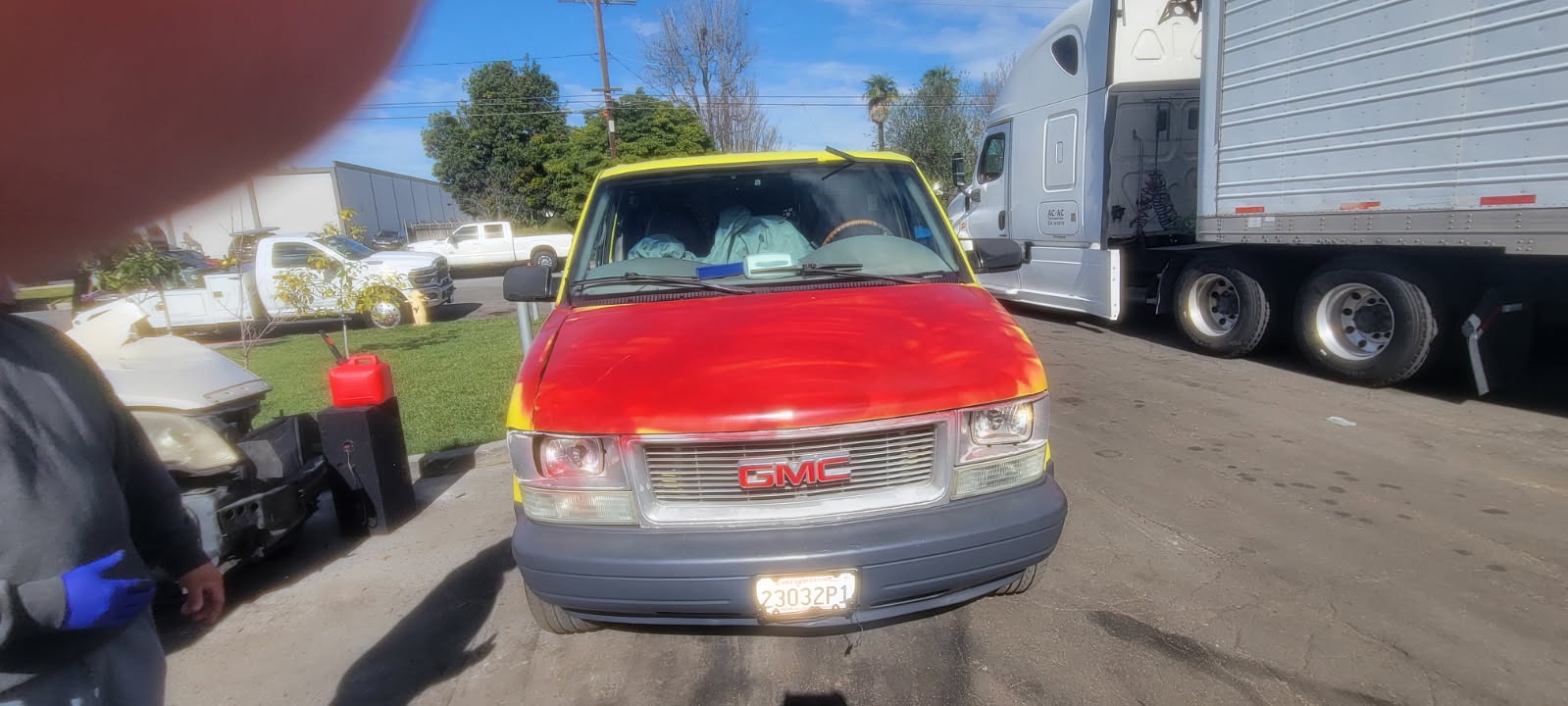 Replacing Jorge’s Stolen Van Equipment campaign photo, 4 of 7