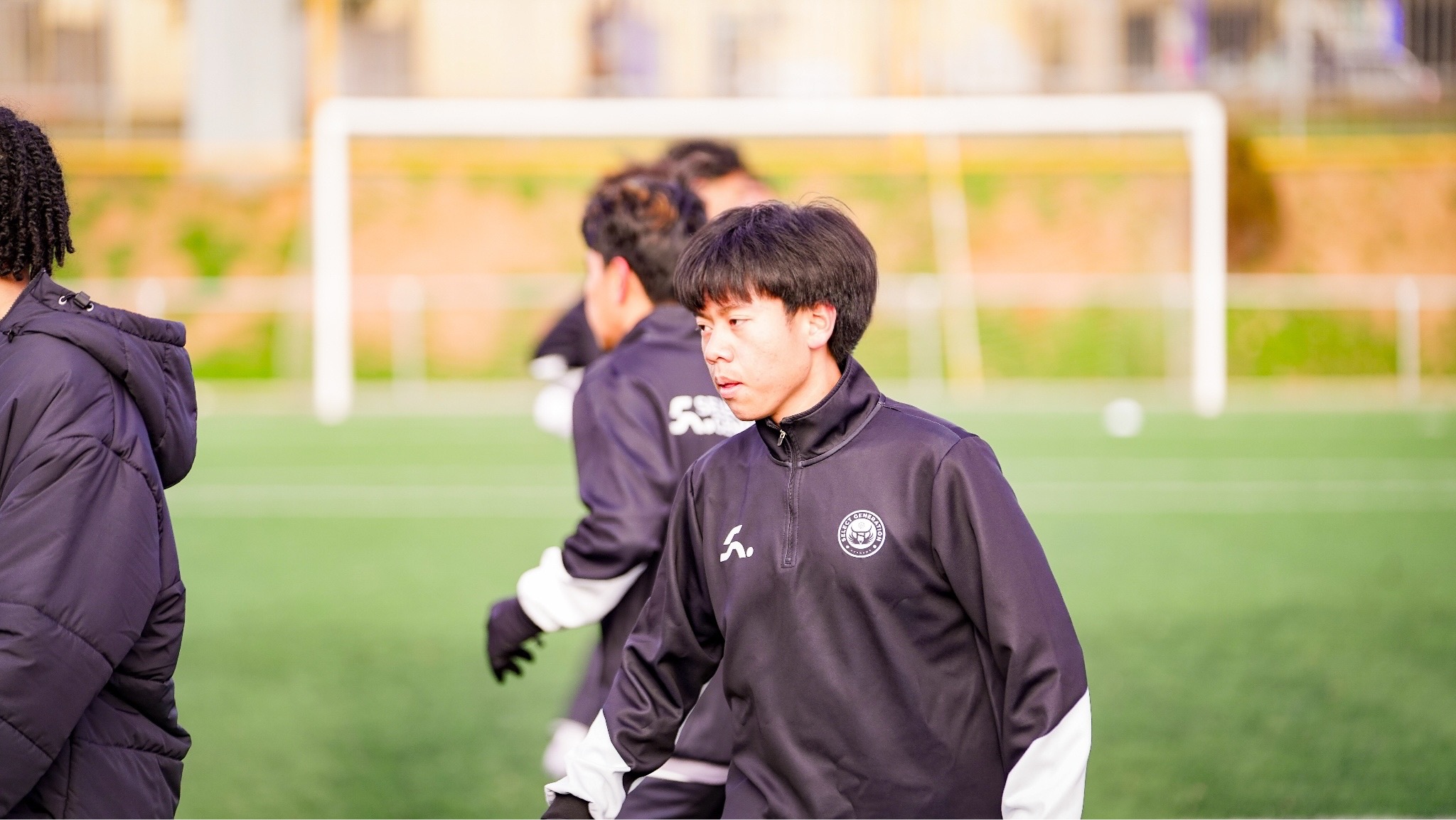 Help Y'Sunhing Pursue his soccer career in the UK campaign photo, 7 of 8