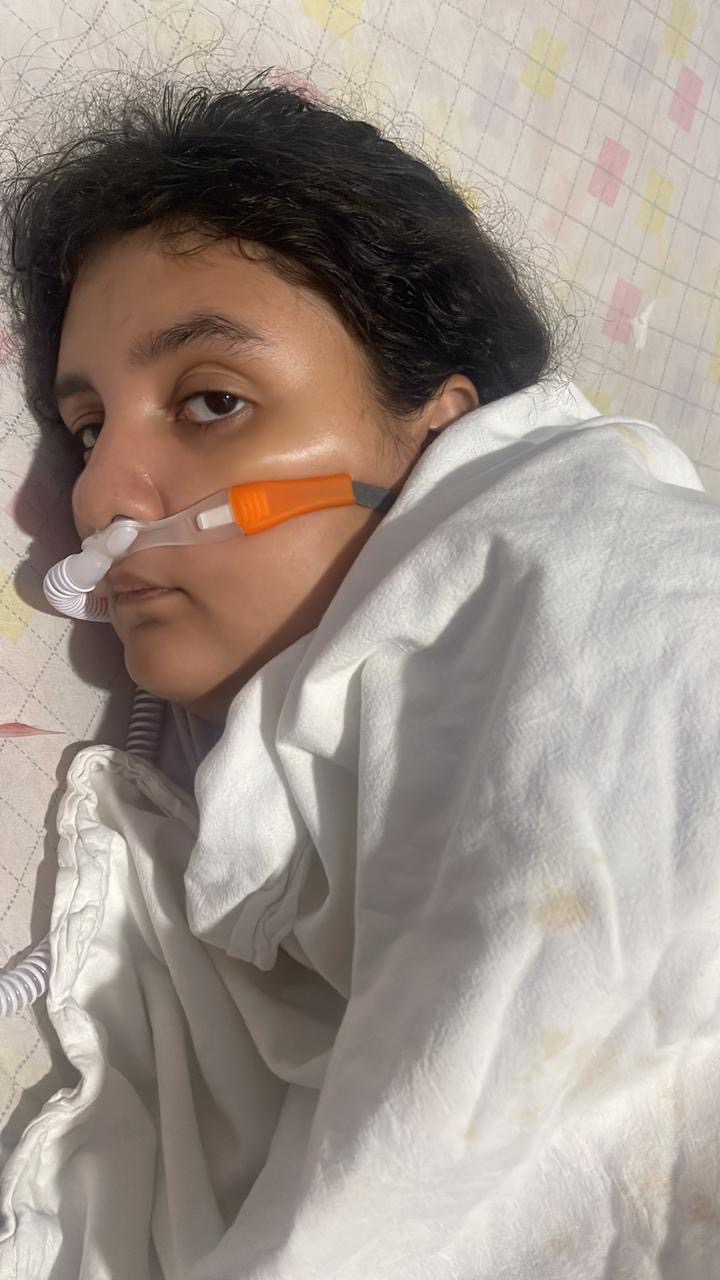 Alludar a una niña de 12 años con problemas de su corazón campaign photo, 2 of 4