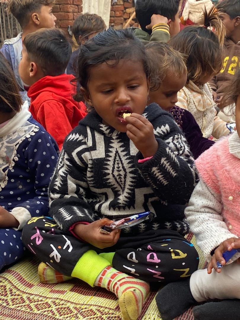 Need clothes,shoes and food for poor and needy in Pakistan campaign photo, 2 of 8