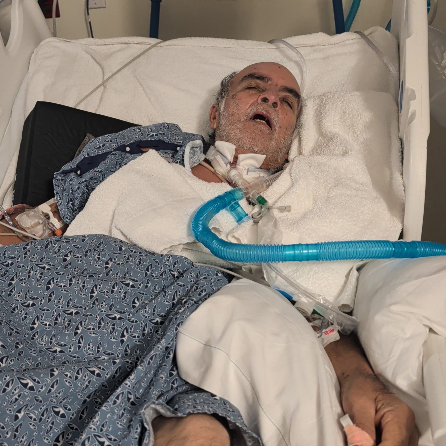 Help Arnulfo Heal After Hit-and-Run Incident campaign photo, 10 of 11