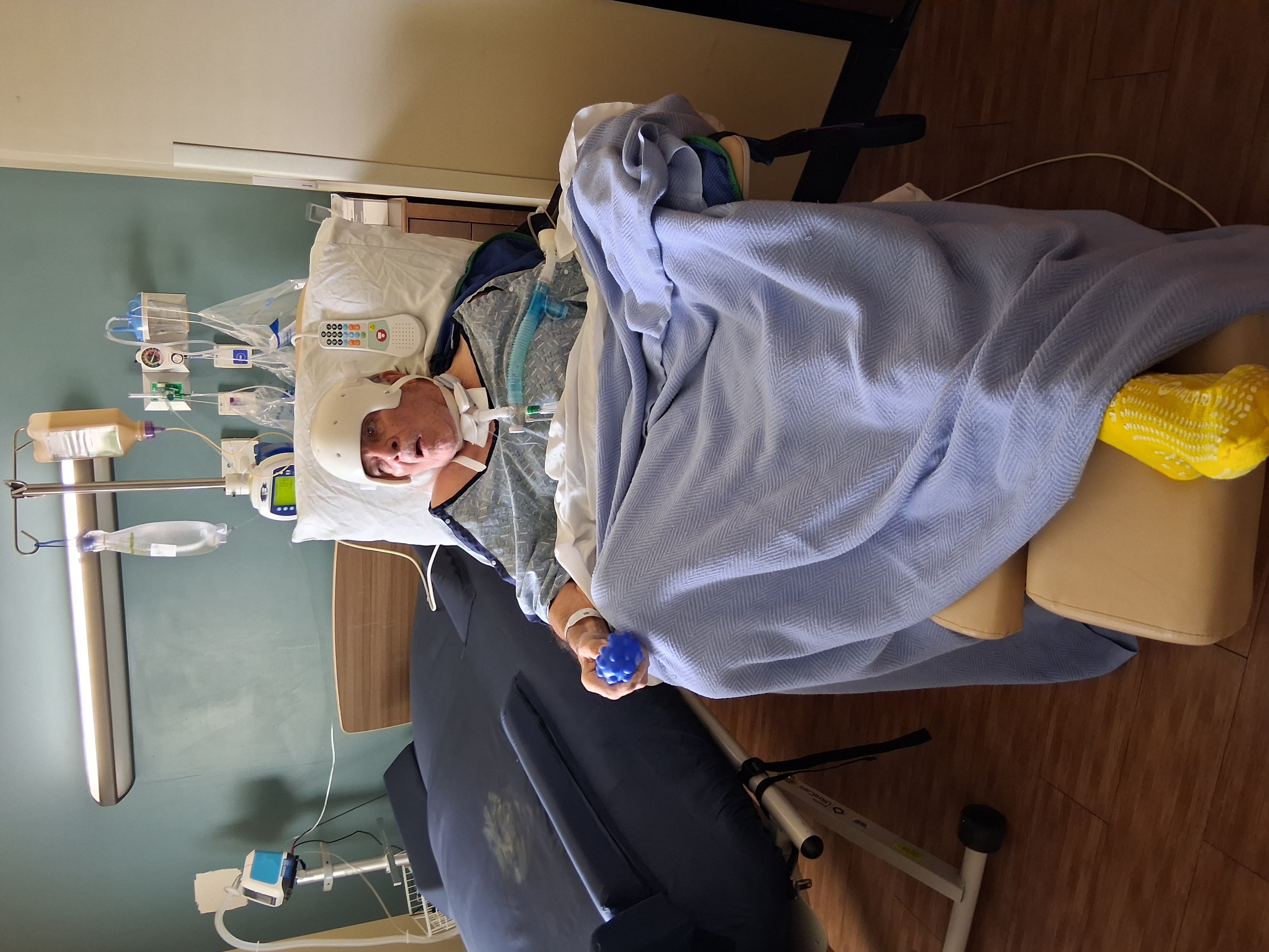 Help Arnulfo Heal After Hit-and-Run Incident campaign photo, 7 of 11