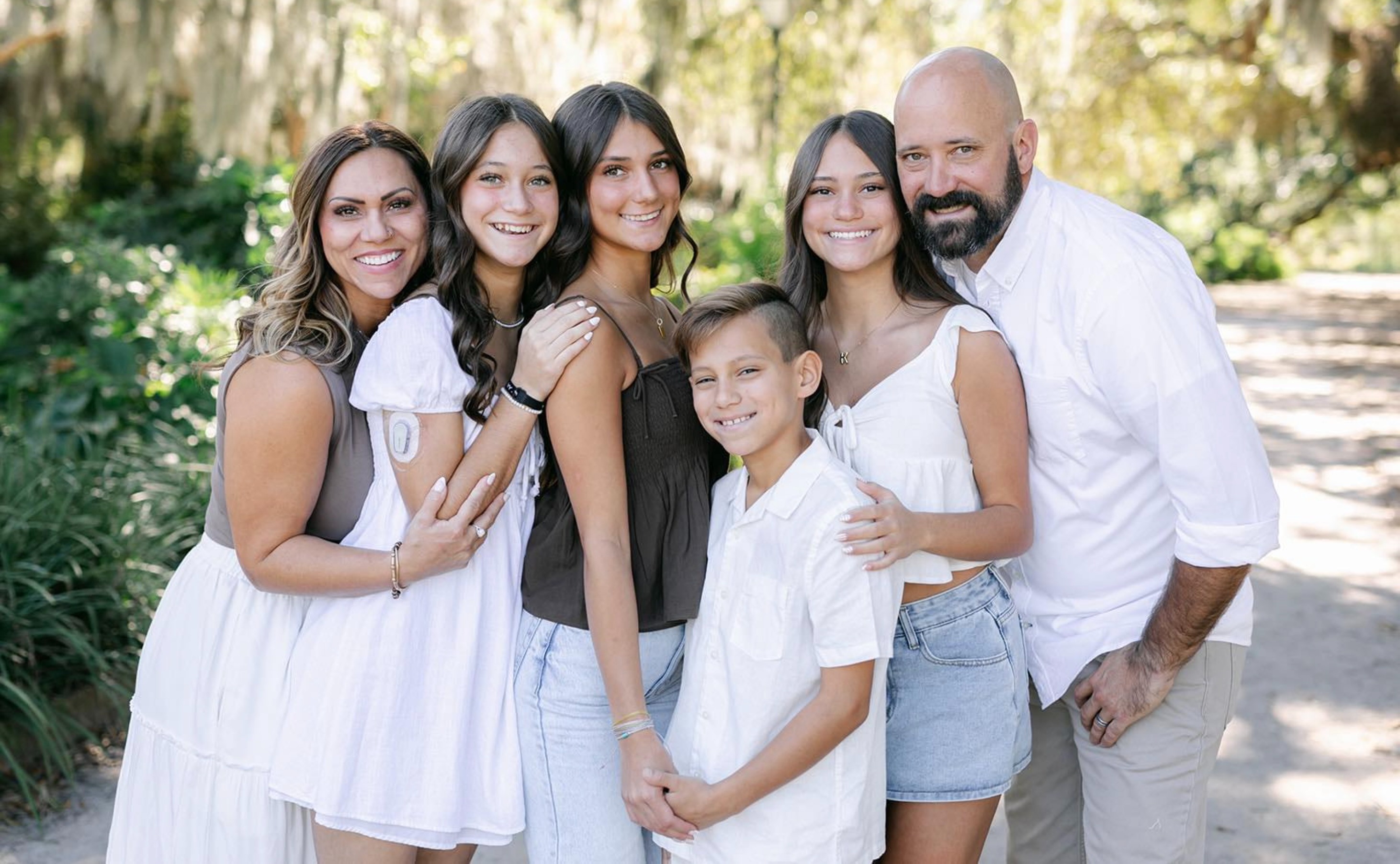 Support for Lisa & Family: Medical & Family Needs campaign photo, 2 of 6