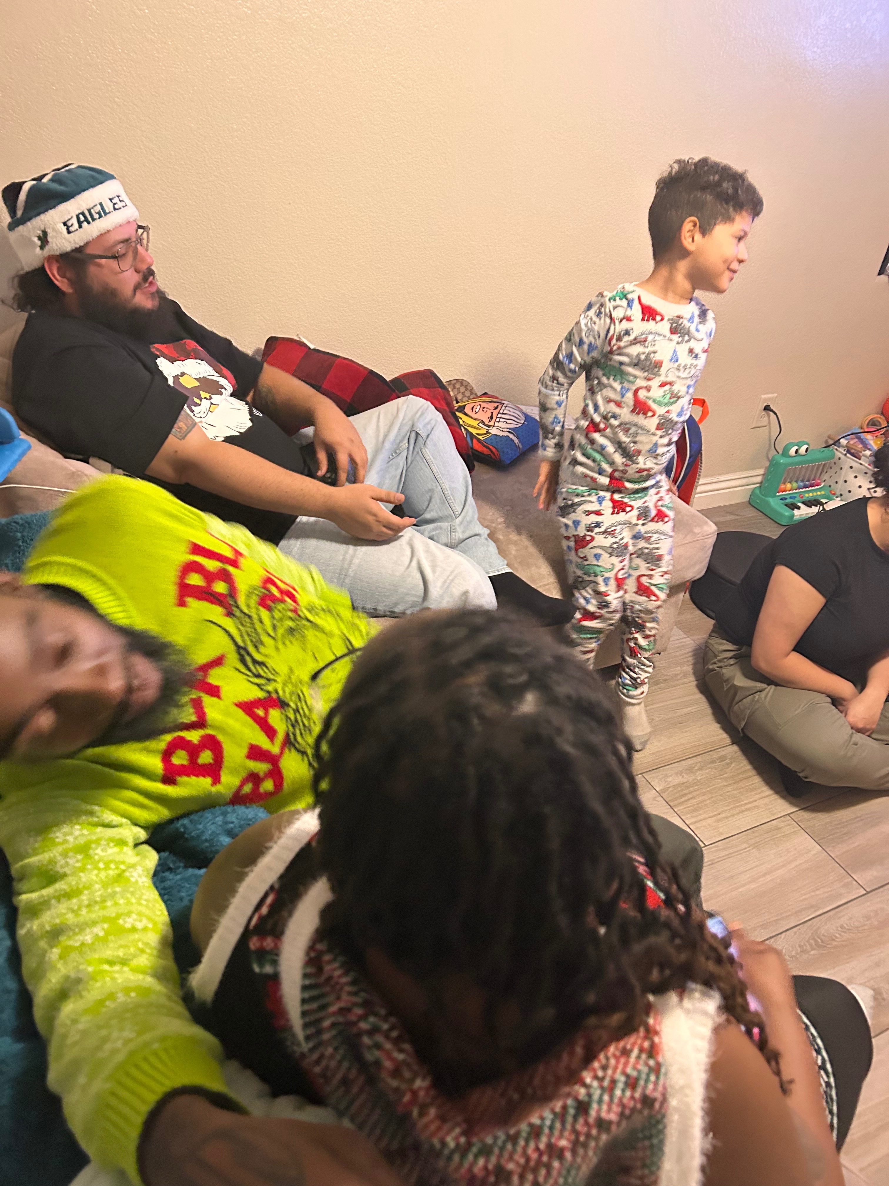 Help Robert & Child Stay Housed campaign photo, 4 of 8