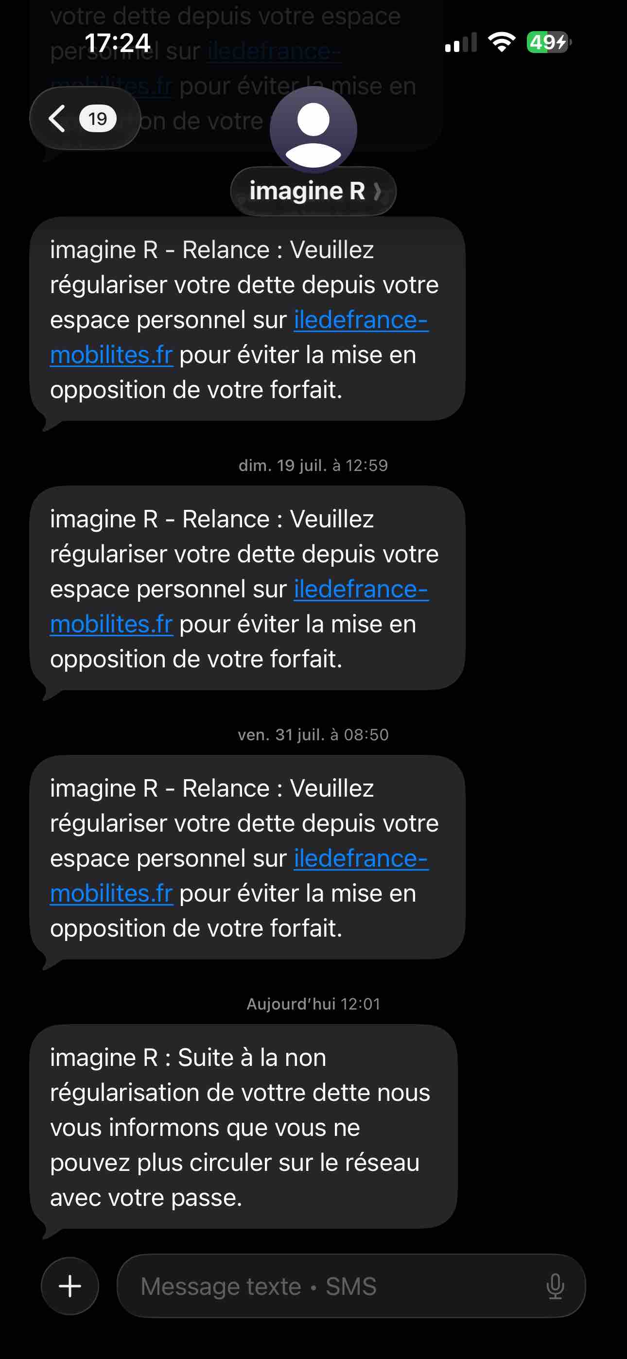 Survivre puis vivre campaign photo, 5 of 11