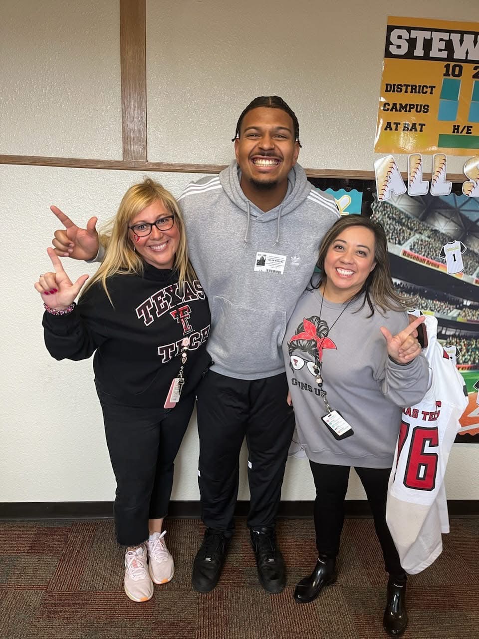 Helping an Amazing Teacher Get Her Classroom Back campaign photo, 2 of 8