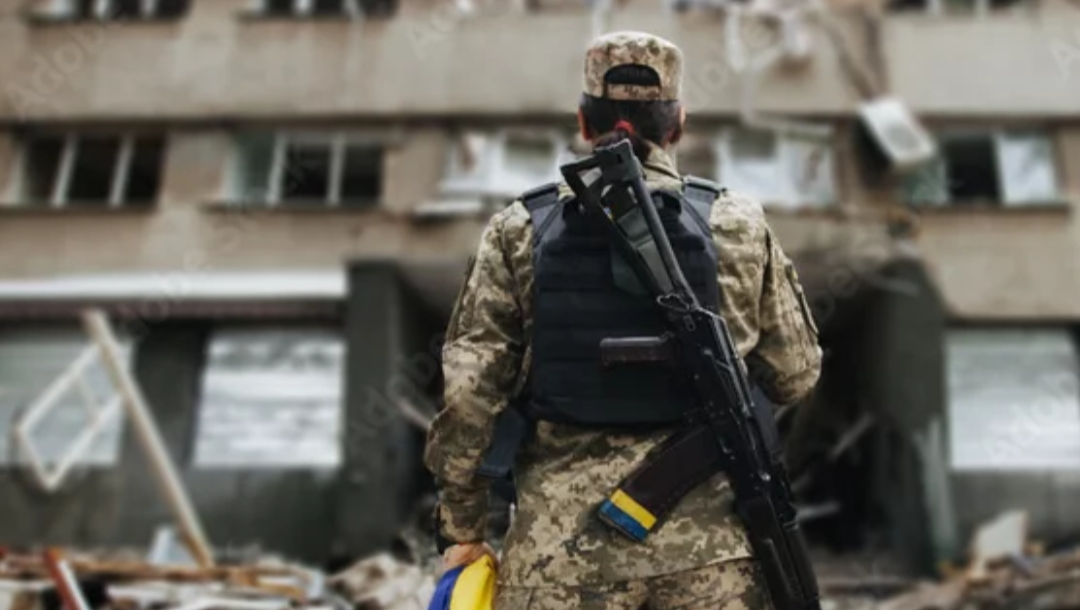 Help Vitaly Reunite with Family in Ukraine photo