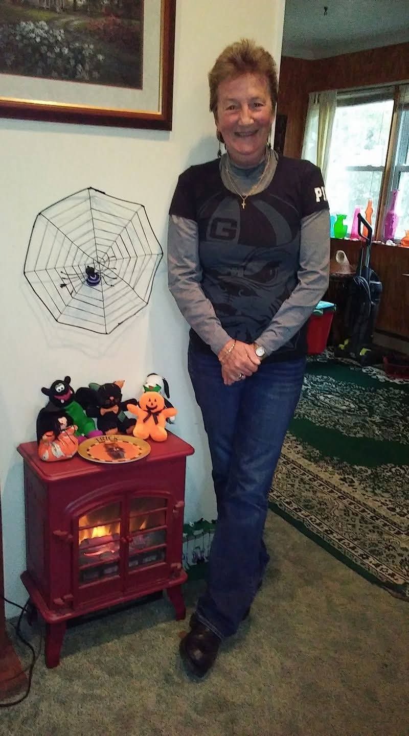 Honoring Debbie Roper’s Final Wishes campaign photo, 4 of 6