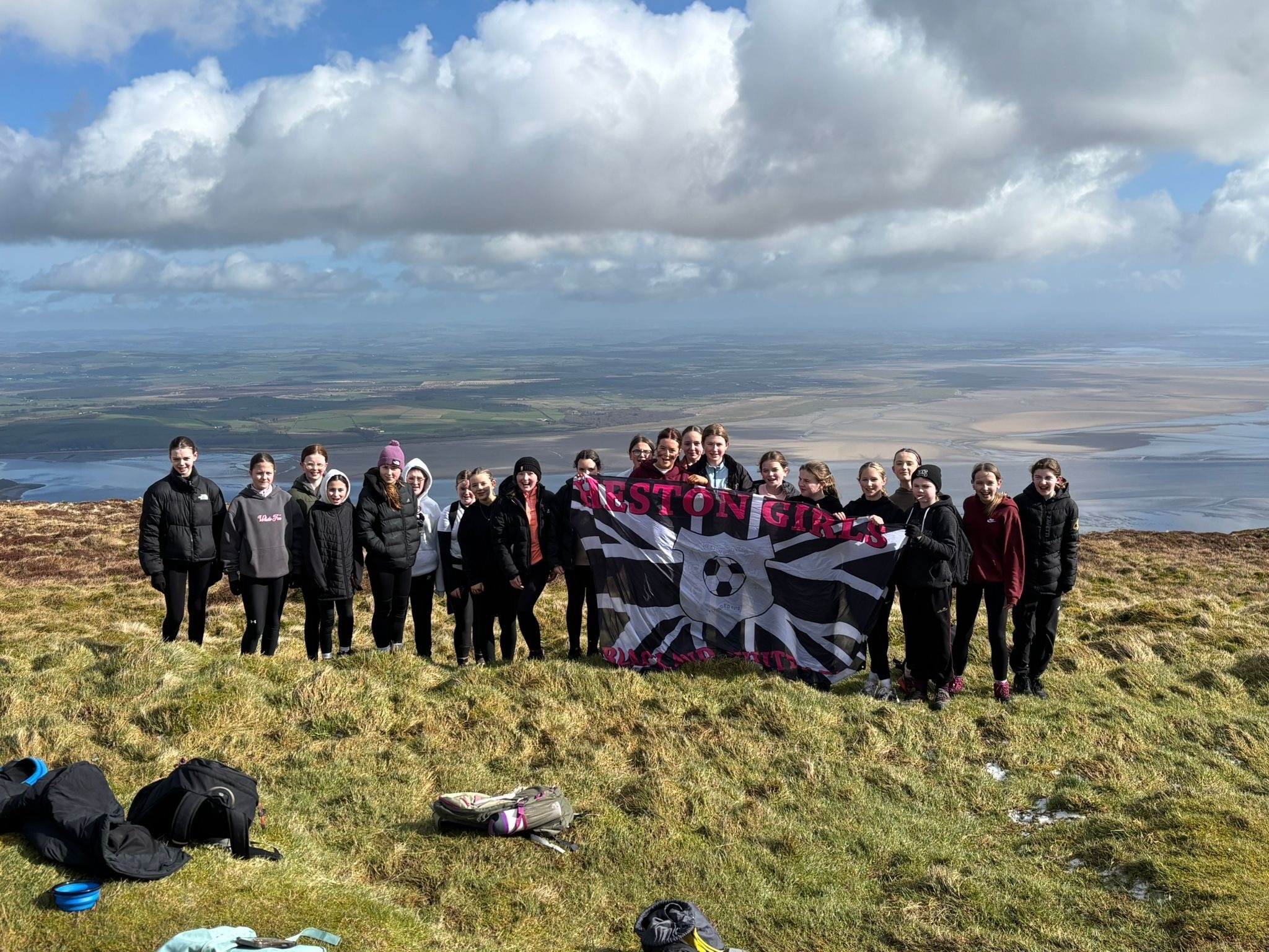 Help send the Heston u14 Girls to Ireland campaign photo, 2 of 5