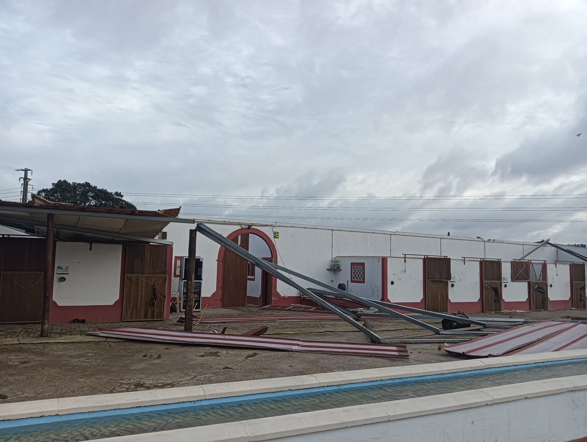 Foto da arrecadação AJUDA LEIRIA - Quinta Vale do Lena, 6 de 7