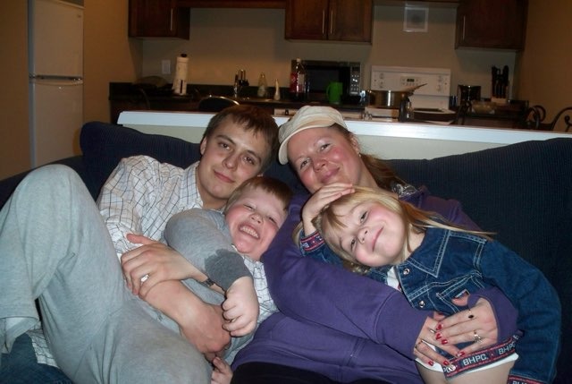 Help Bring Justin Baker Home & Support His Family campaign photo, 4 of 6