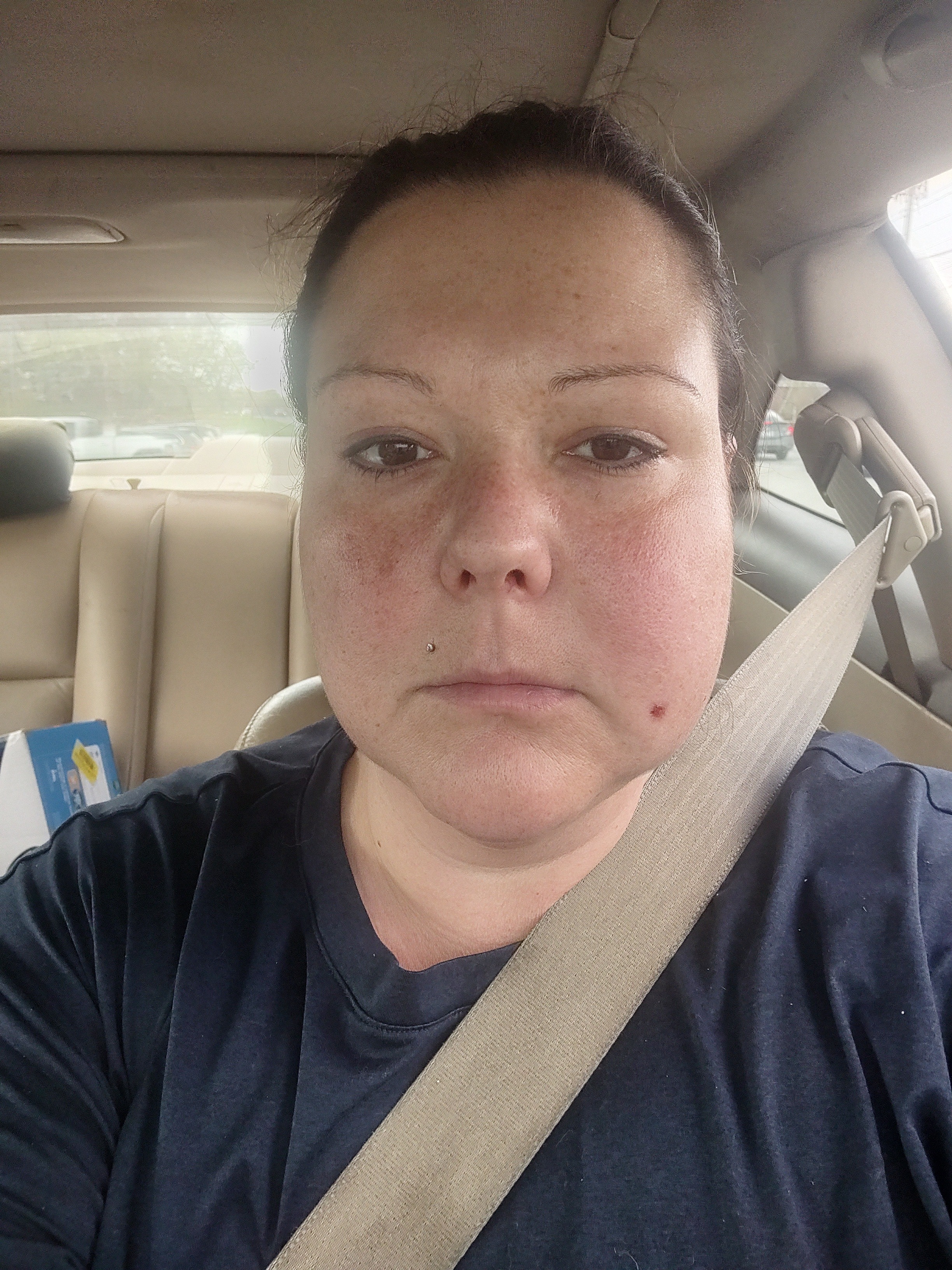 PLEASE Help Jessica with Medical cost & Financial Crisis! campaign photo, 4 of 8