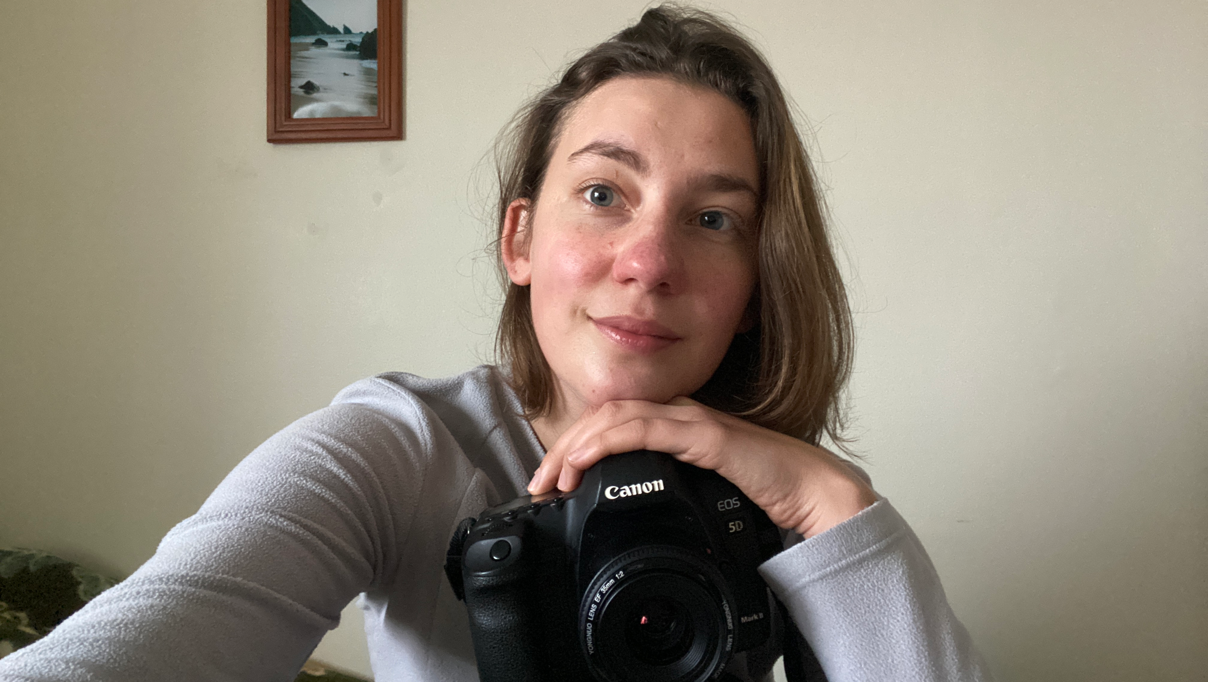 My laptop and camera broke, I need help to keep working photo