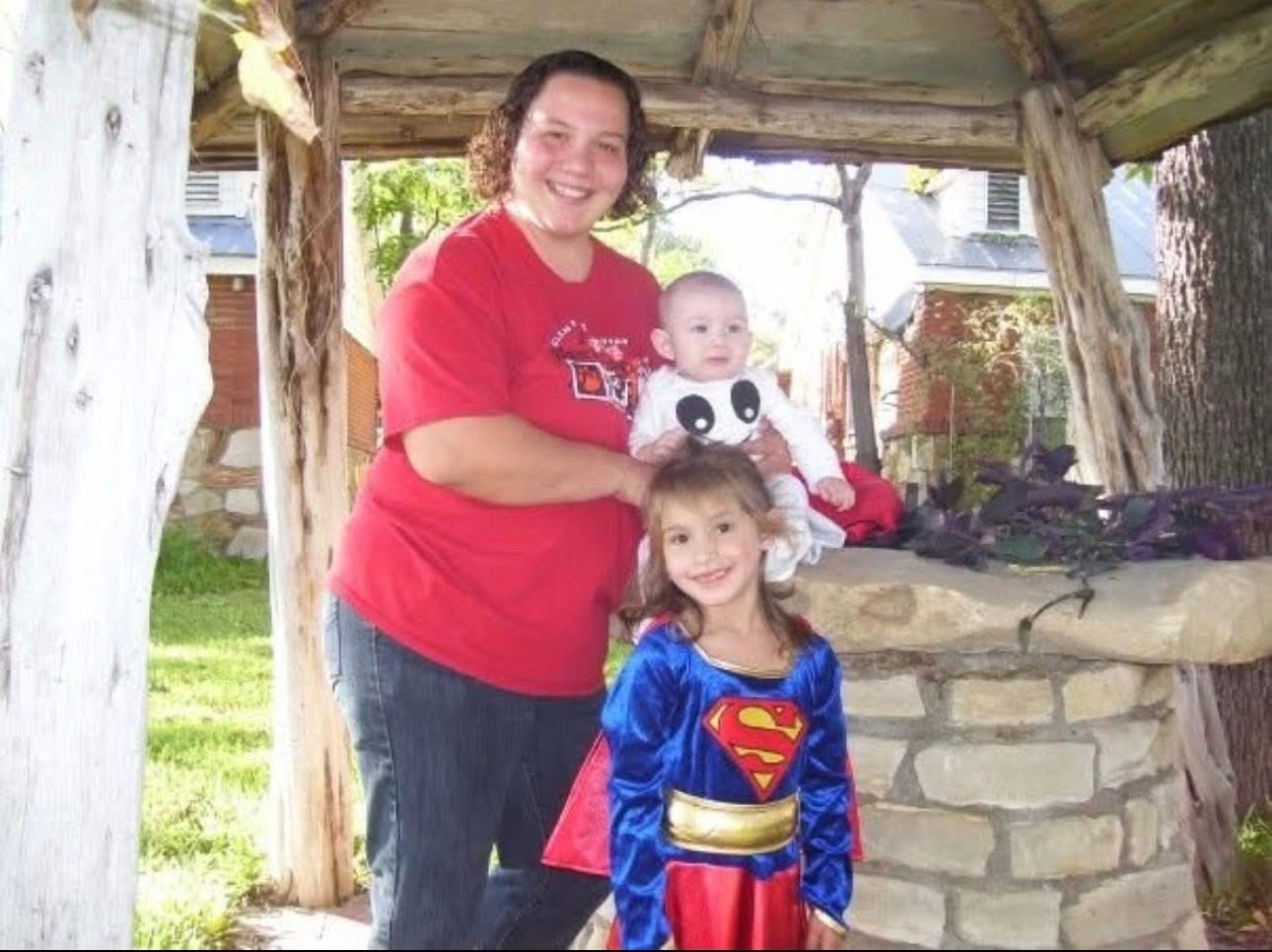 Julie Hale  Support for Julie Adkisson’s Final Arrangements gofundme donation