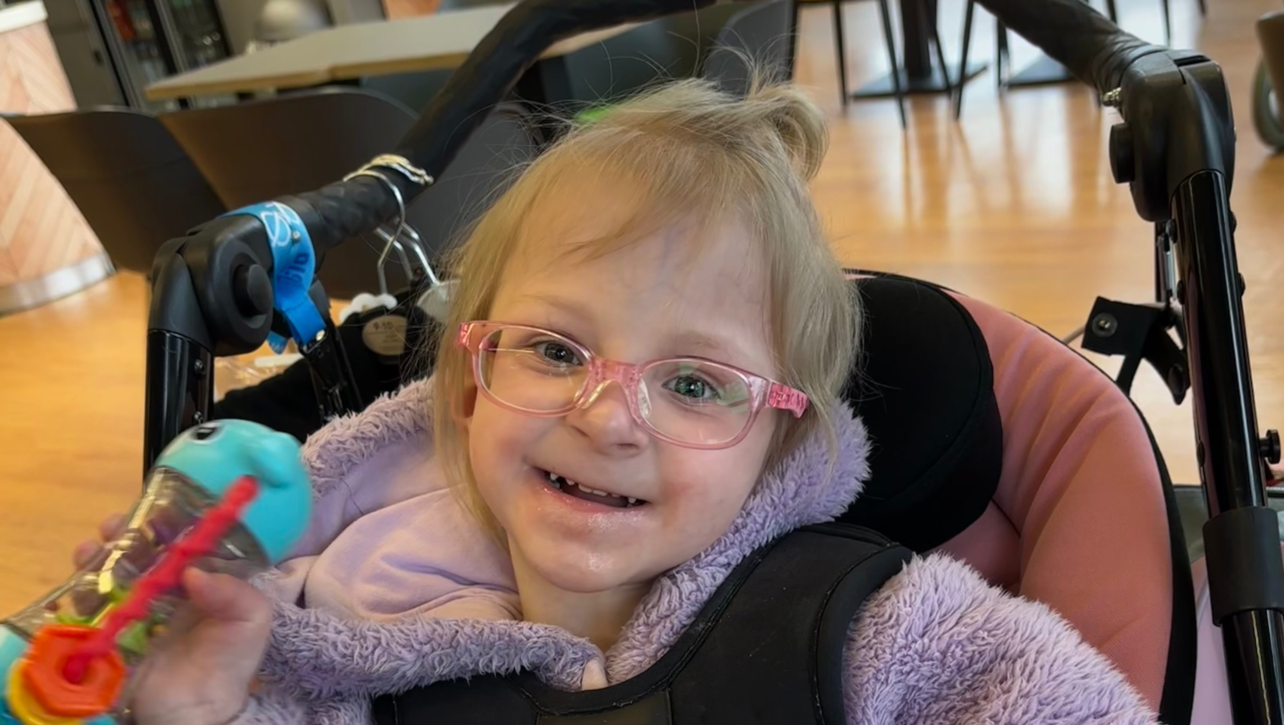 Fundraiser by Amy Cookson : A Bed for Rowanna