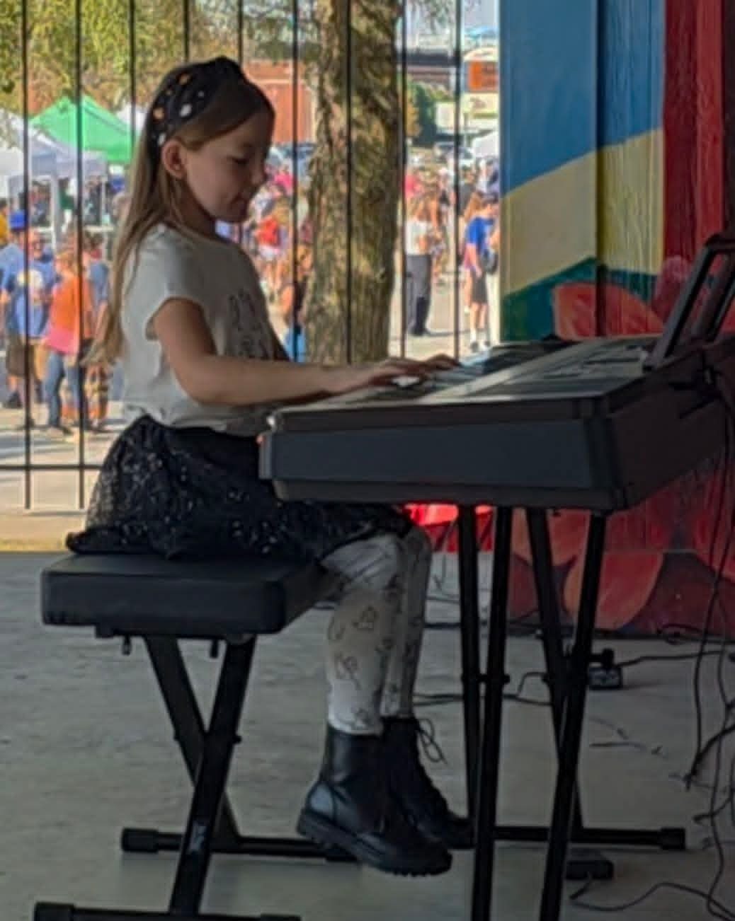 Avarie's First Pageant and Piano Journey campaign photo, 2 of 7