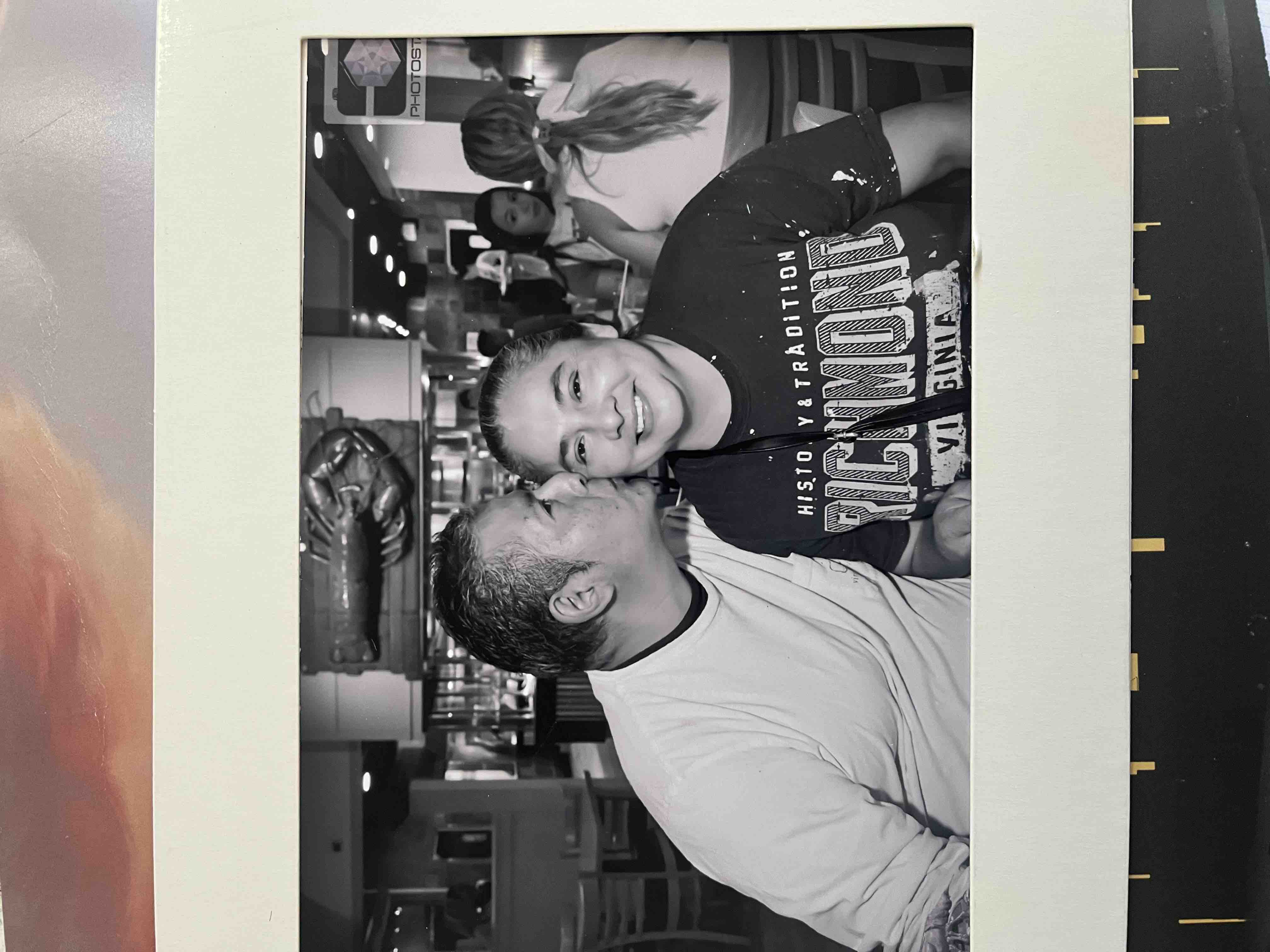 Help Hugo Ariza Reunite with His Family campaign photo, 5 of 8