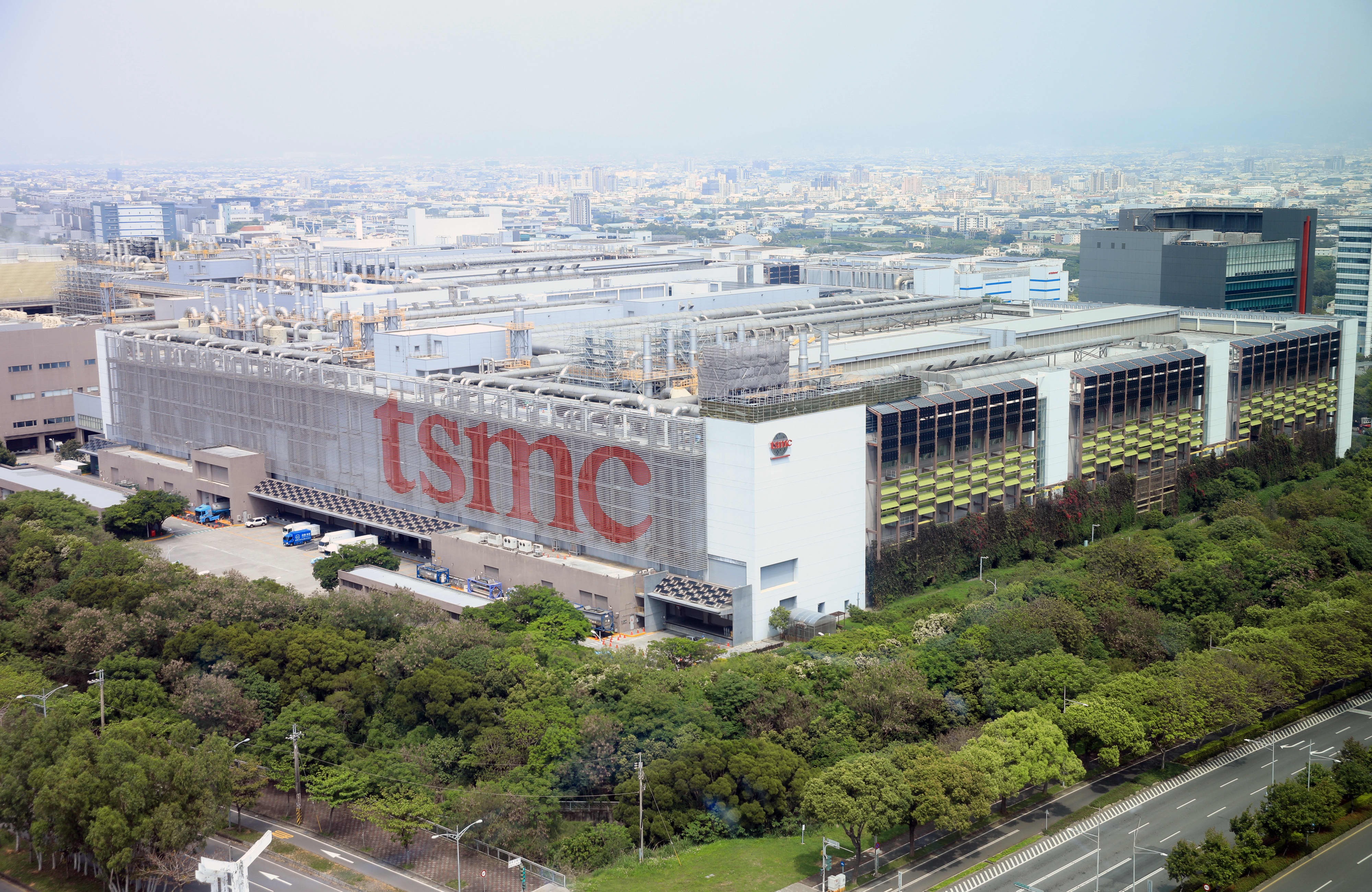 Support My Semiconductor Research in Taipei campaign photo, 4 of 7