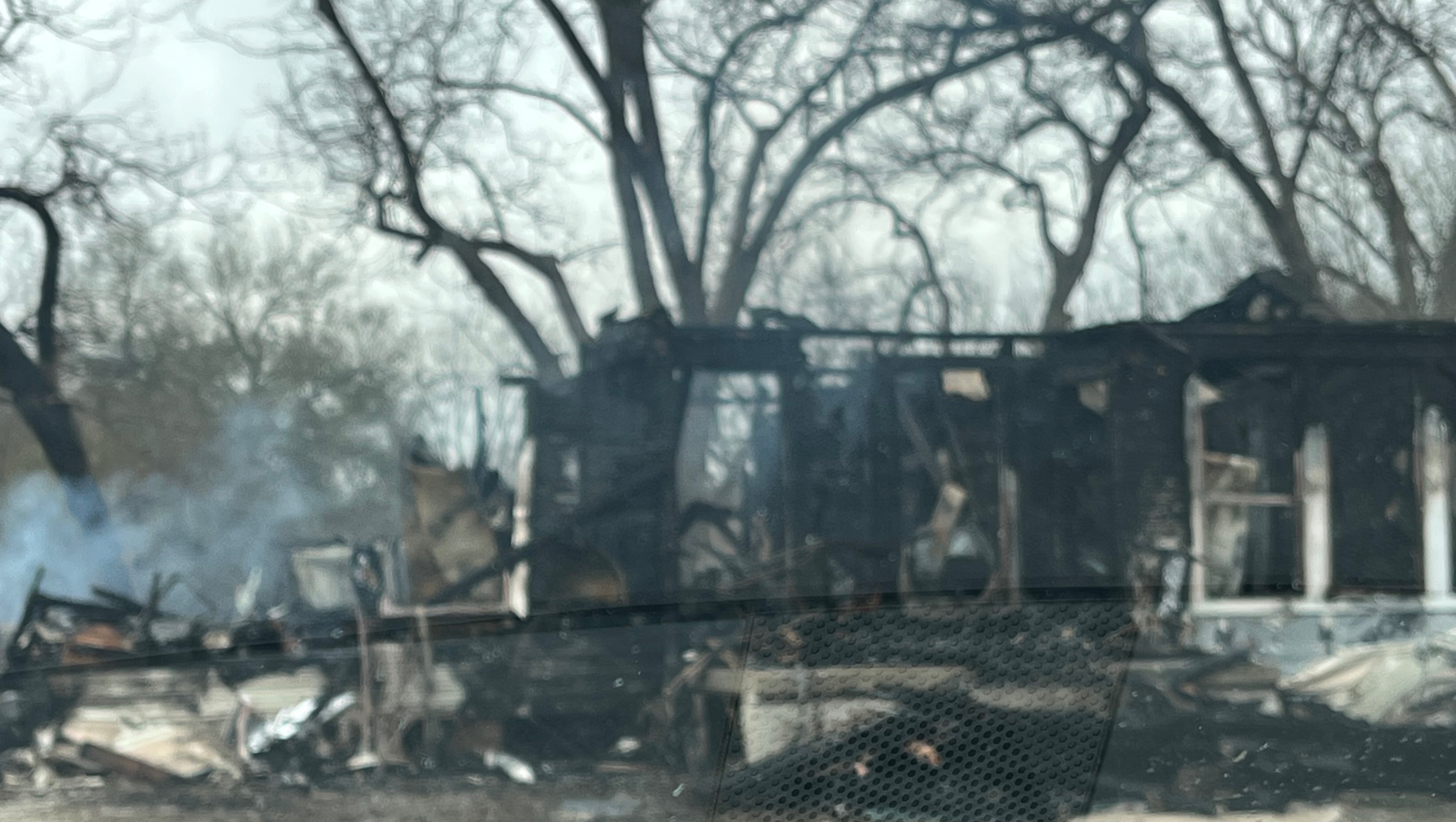 Fundraiser by Mindee Bowen : Help a Single Mom Rebuild After House Fire