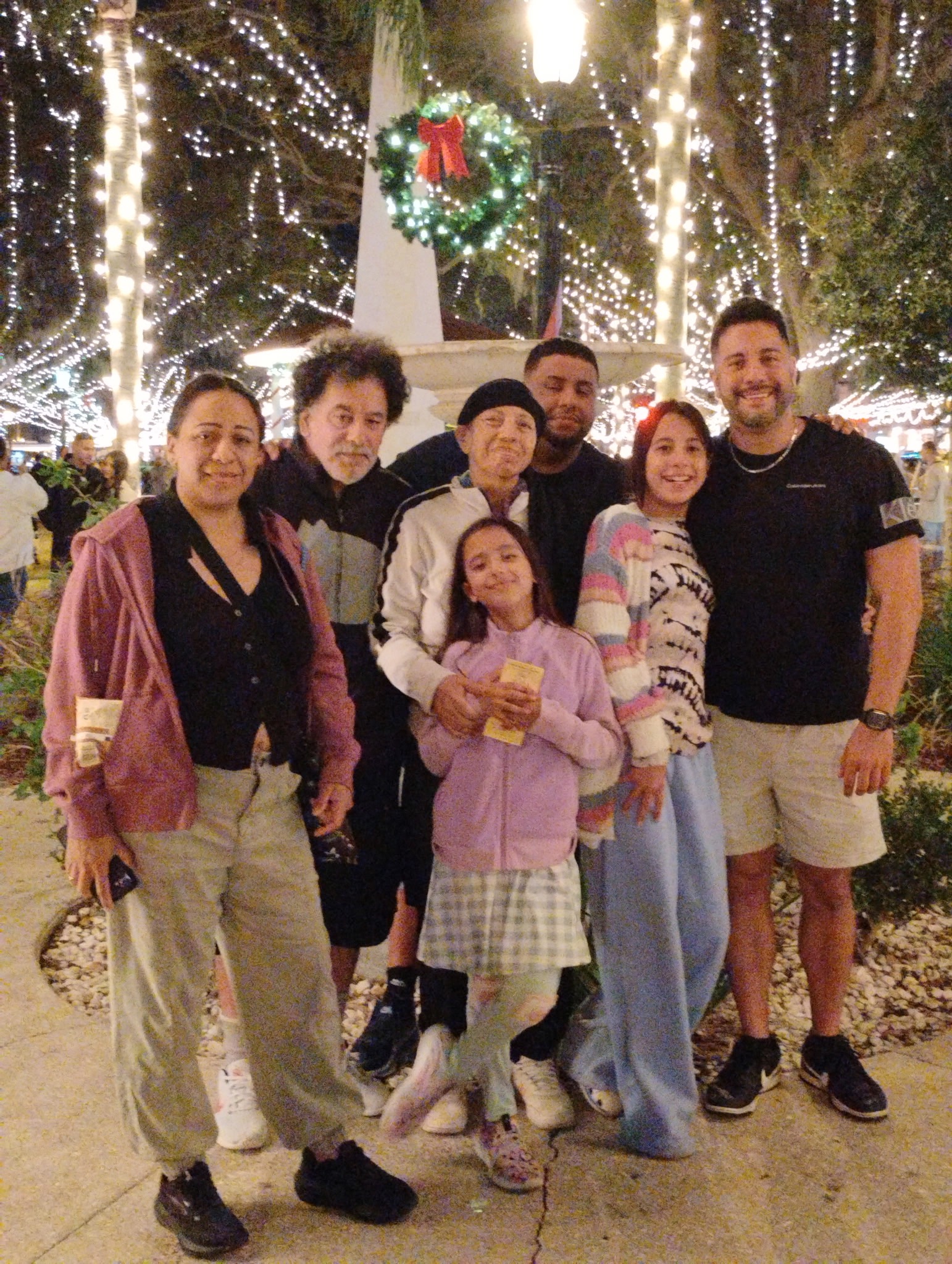 Support for Rosa Adilia Magdaleno's Funeral Expenses campaign photo, 4 of 8