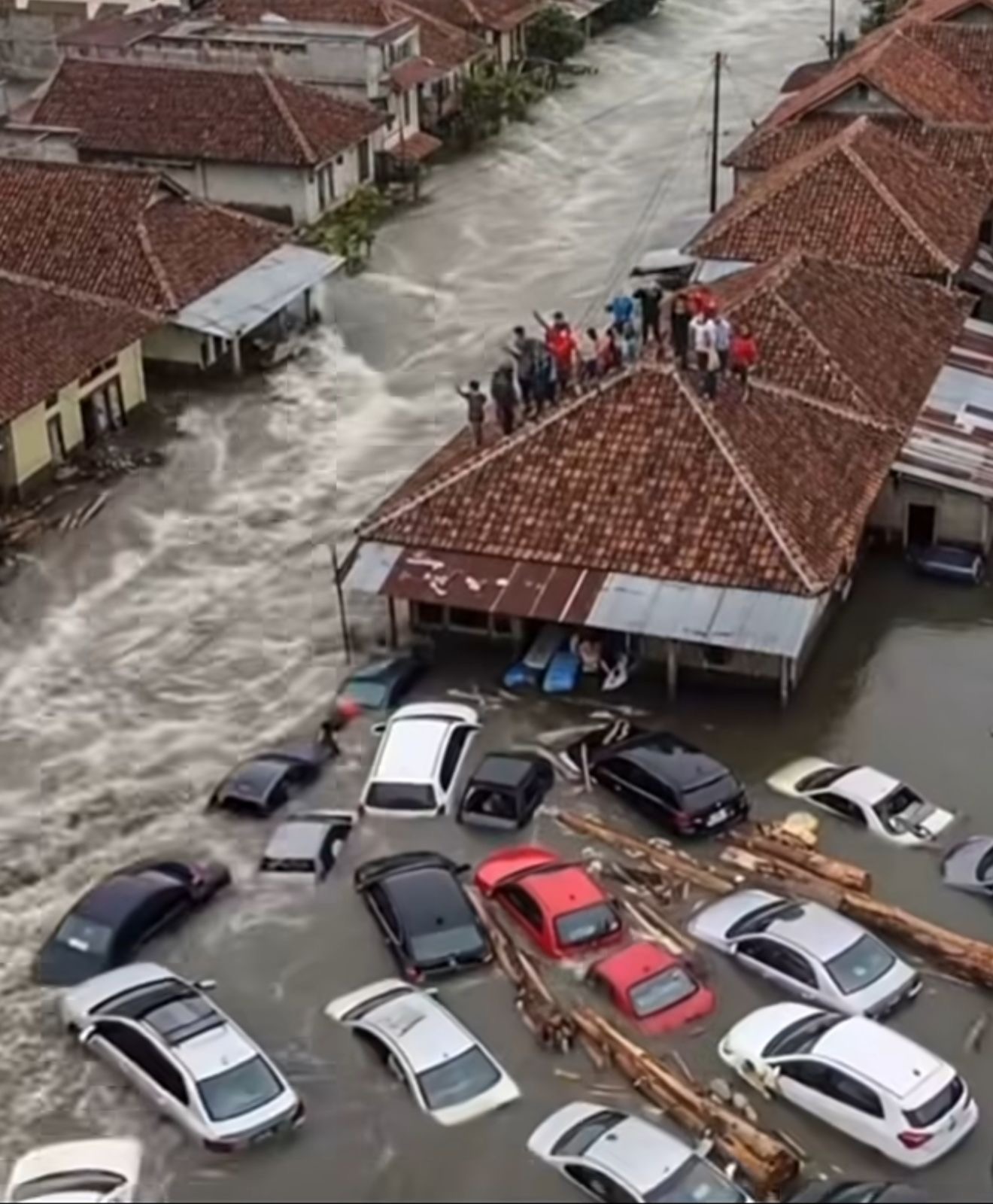Help Flood Victims Cordoba - Ayuda a las Víctimas de Cordoba campaign photo, 2 of 8