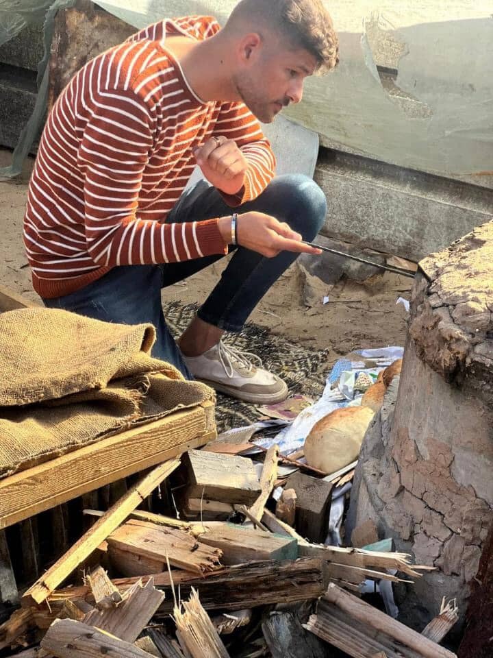 Aid Sadiq in Securing Basic Needs and Starting Again campaign photo, 2 of 8
