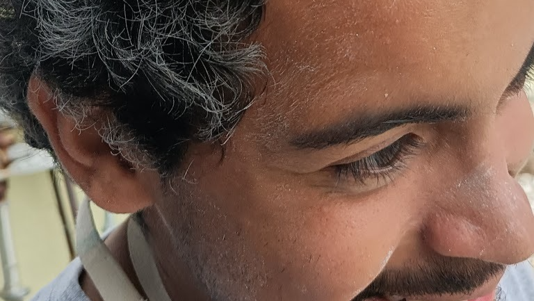 Support for Oscar Cruz’s Family photo